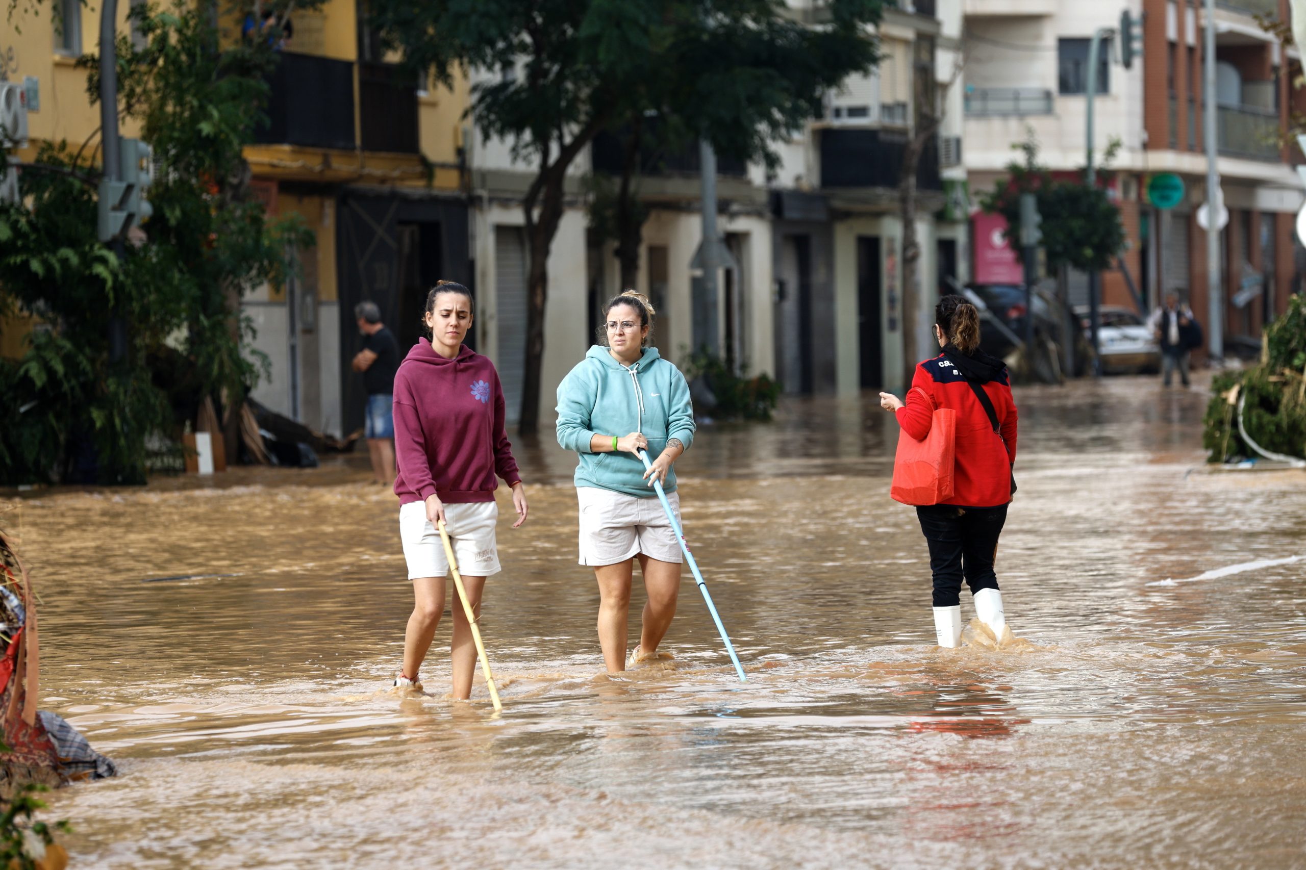 “Nasci aqui e perdi tudo.” Vidas, casas e memórias levadas pelas cheias em Sedavi