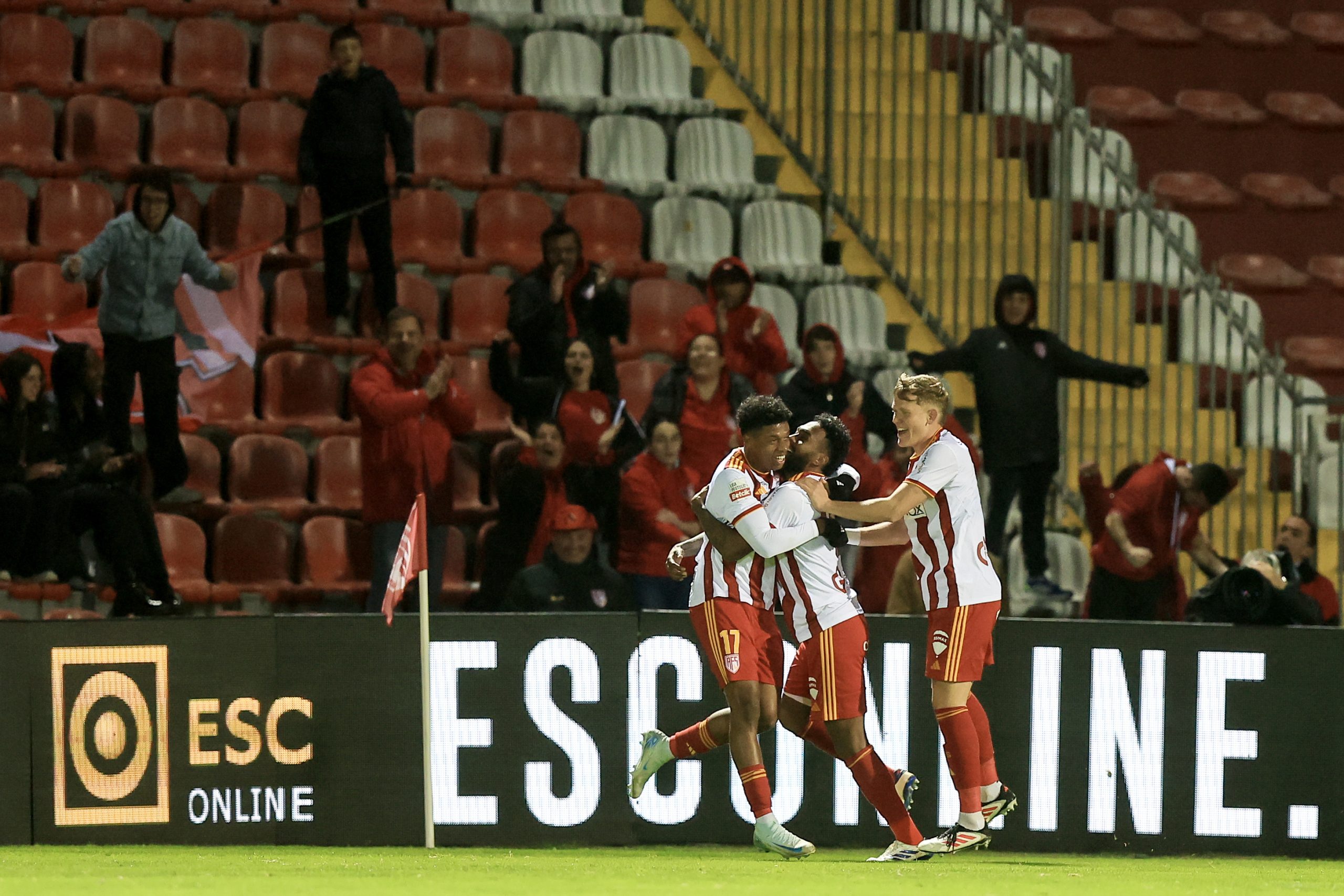 AVS vence Gil Vicente e abandona zona de descida