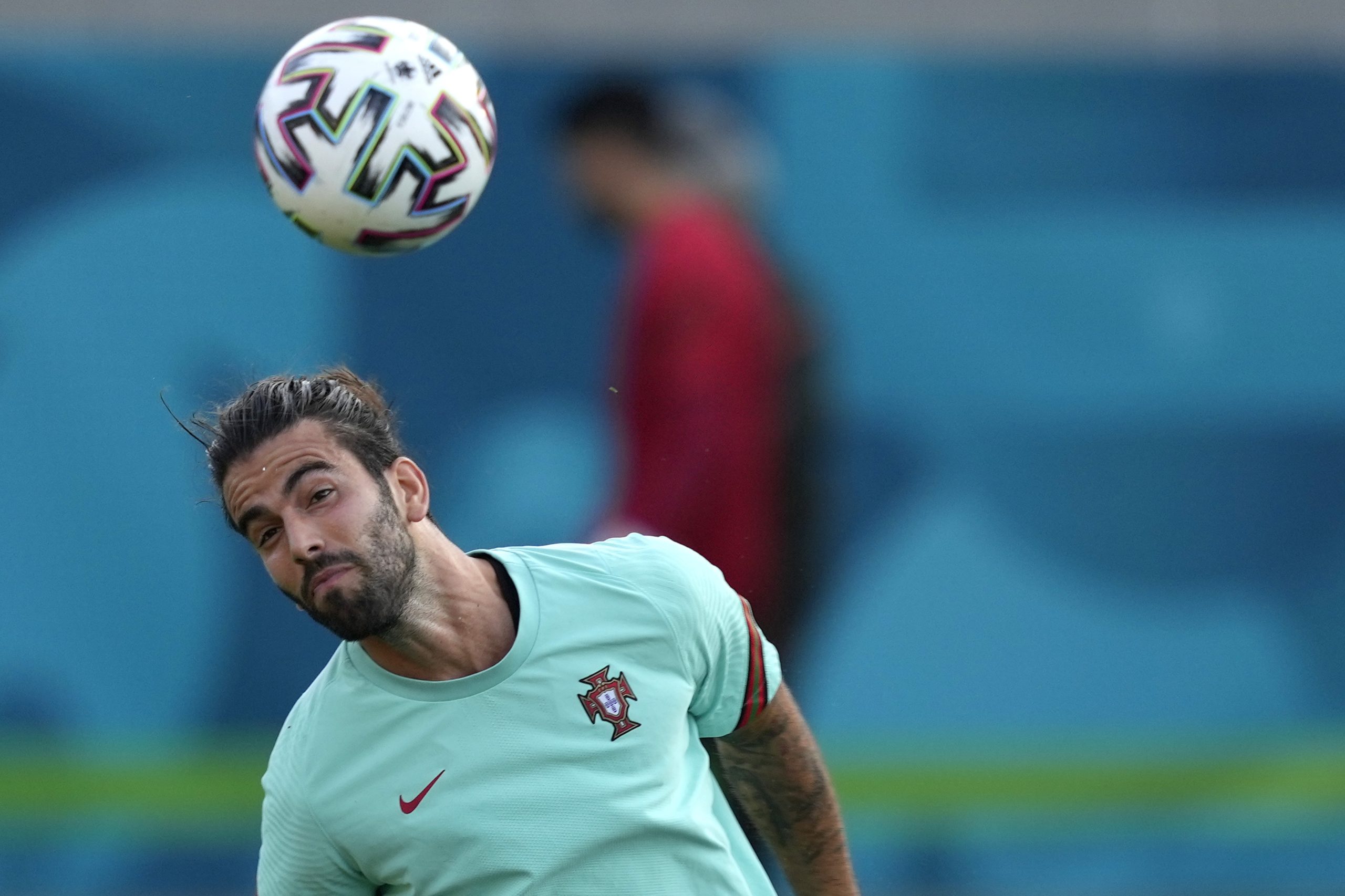 Sérgio Oliveira assina pelo Galatasaray por quatro épocas