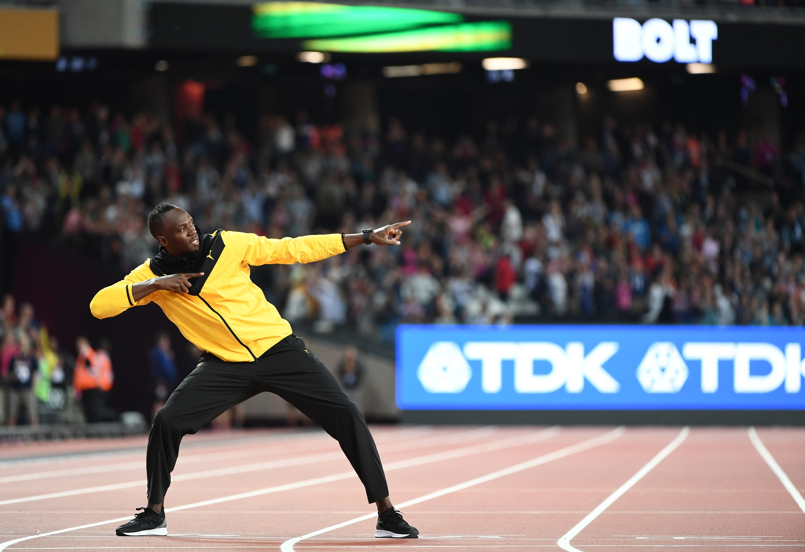 Bolt tem o sonho de ser futebolista, e o Beira-Mar está disponível para recebê-lo… com bifanas, minis e o número de Marcelo