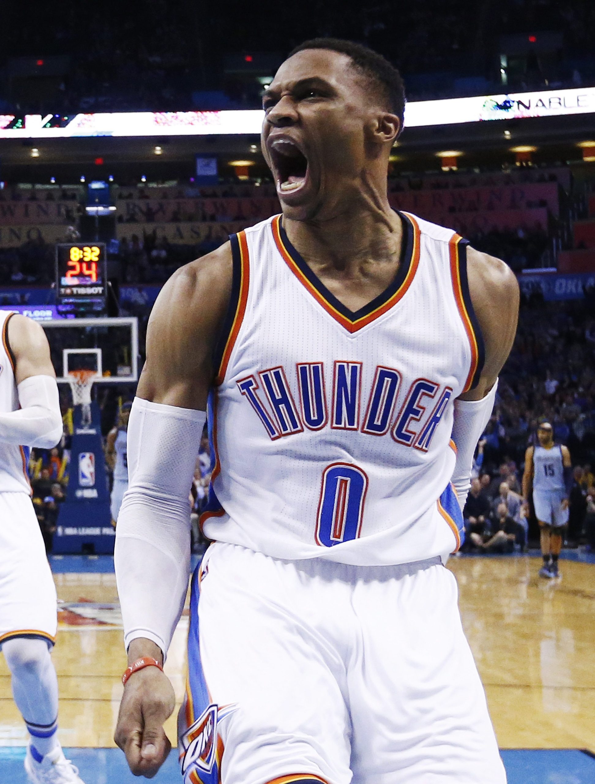 NBA: Westbrook iguala Larry Bird como quinto jogador com mais ‘triplos-duplos’