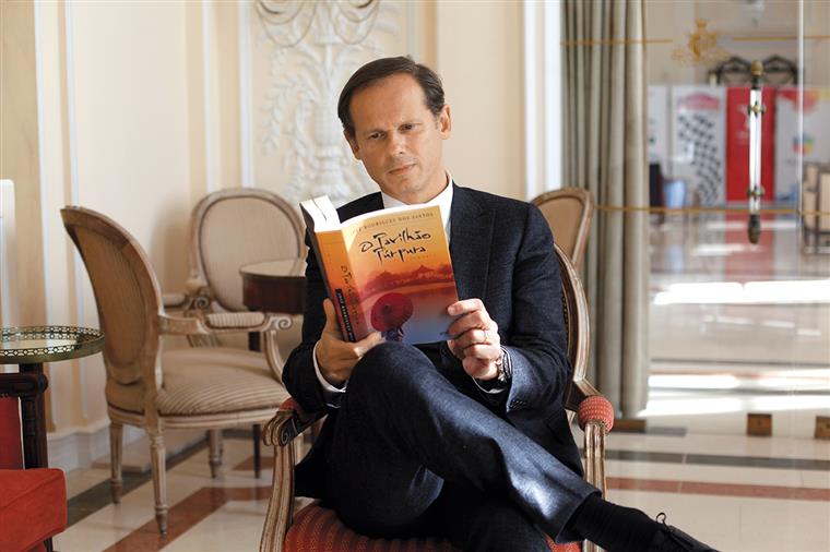 “Os temas dos meus livros não são temas que passem bem para a censura [na China]”, diz José Rodrigues dos Santos
