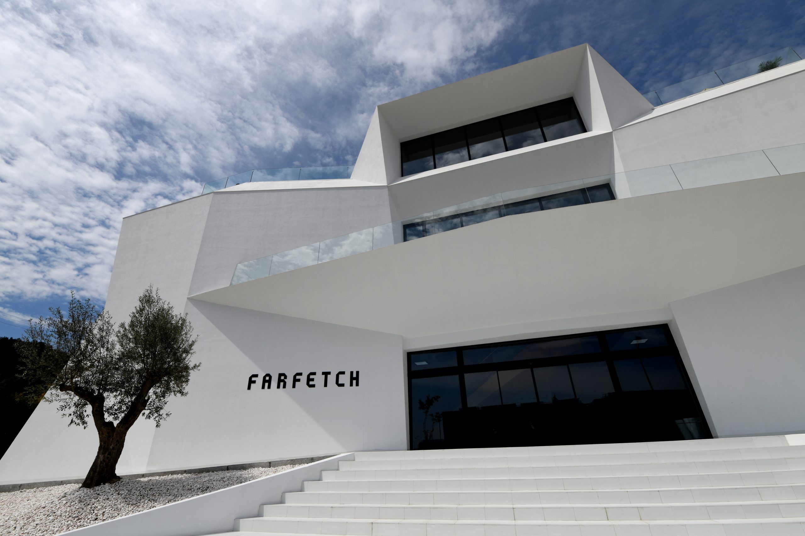 Coupang quer comprar Farfetch e injetar cerca de 458 milhões de euros