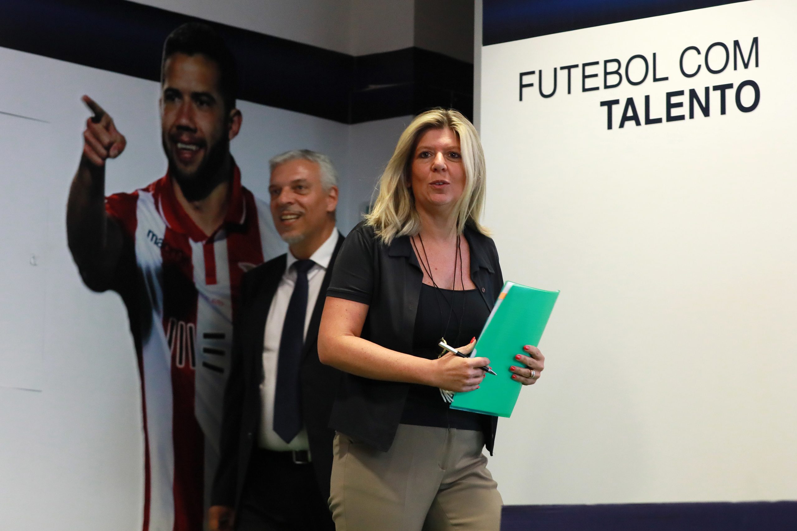 Sónia Carneiro defende mais benefícios fiscais no futebol português