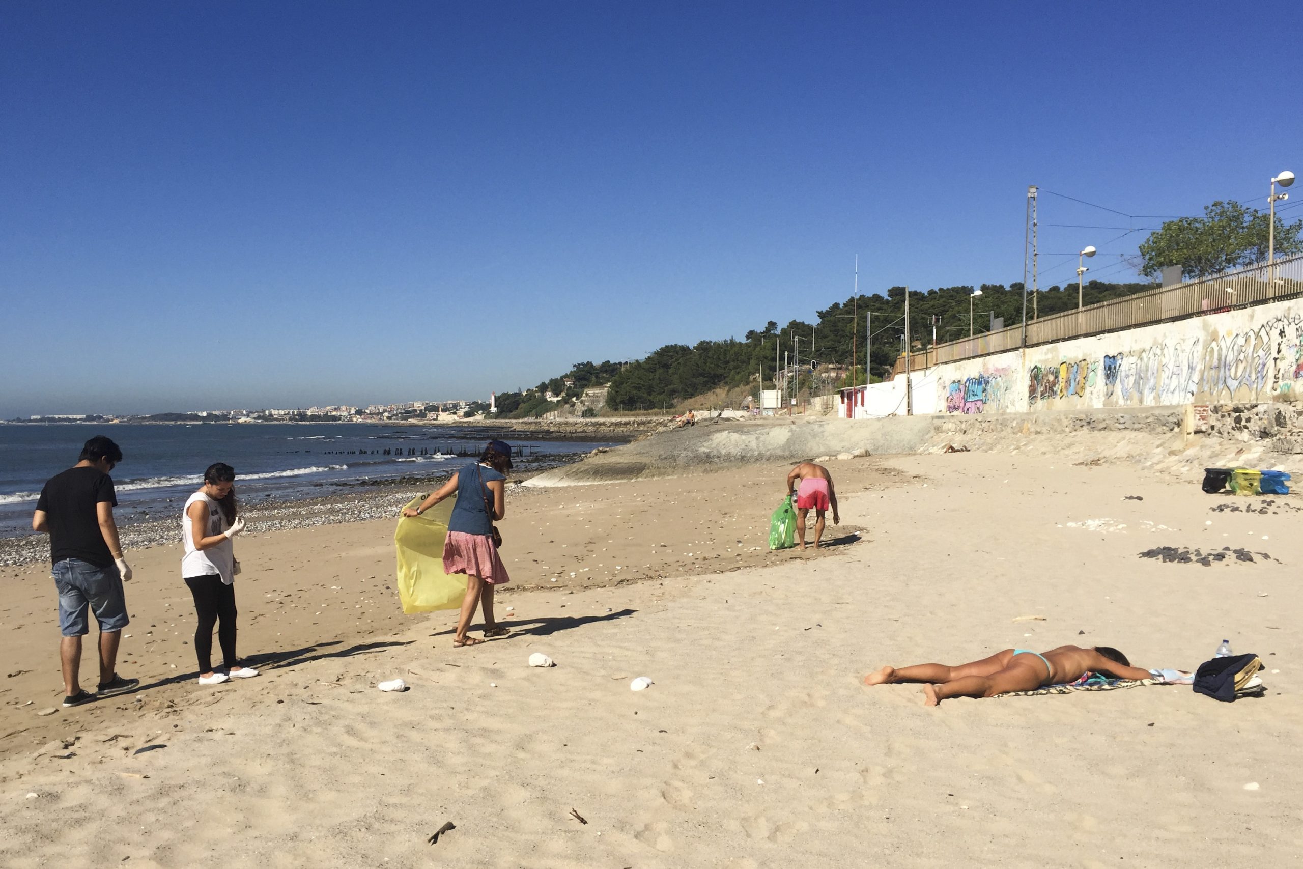 Donos do histórico café Ribamar pedem 8,1 milhões de euros à Câmara de Oeiras