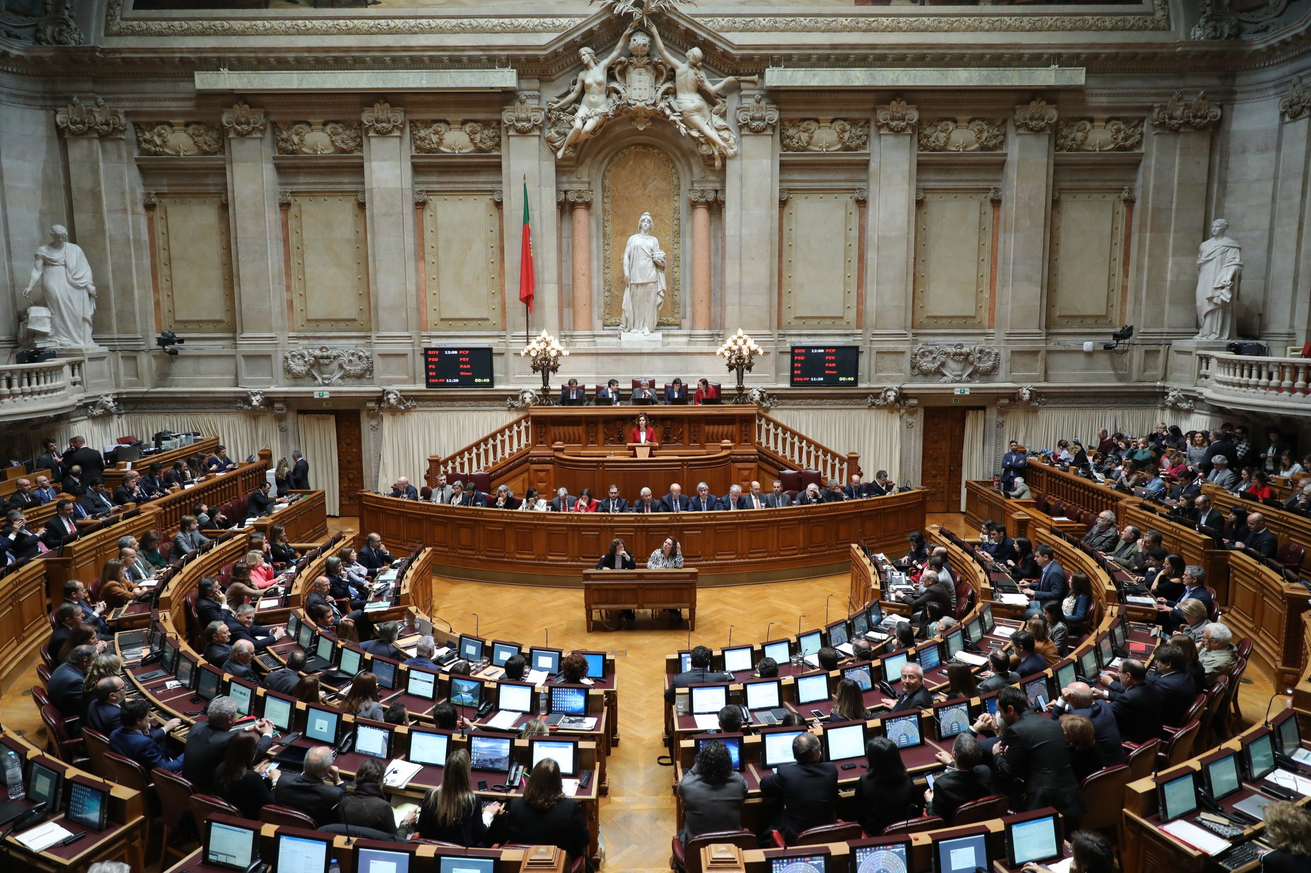 Deputados chegam a consenso sobre proposta para que moradas efetivas sejam as do cartão de cidadãos