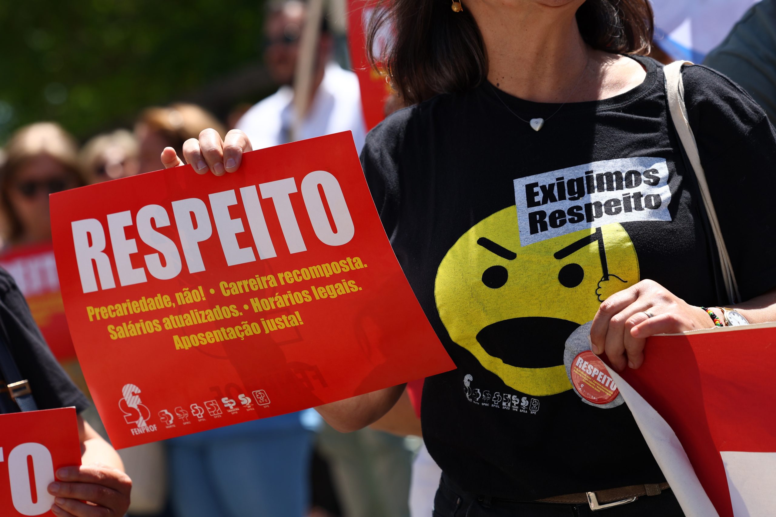 Federação Nacional da Educação: greve nacional anunciada para 6 de junho e Pedro Barreiros eleito secretário-geral