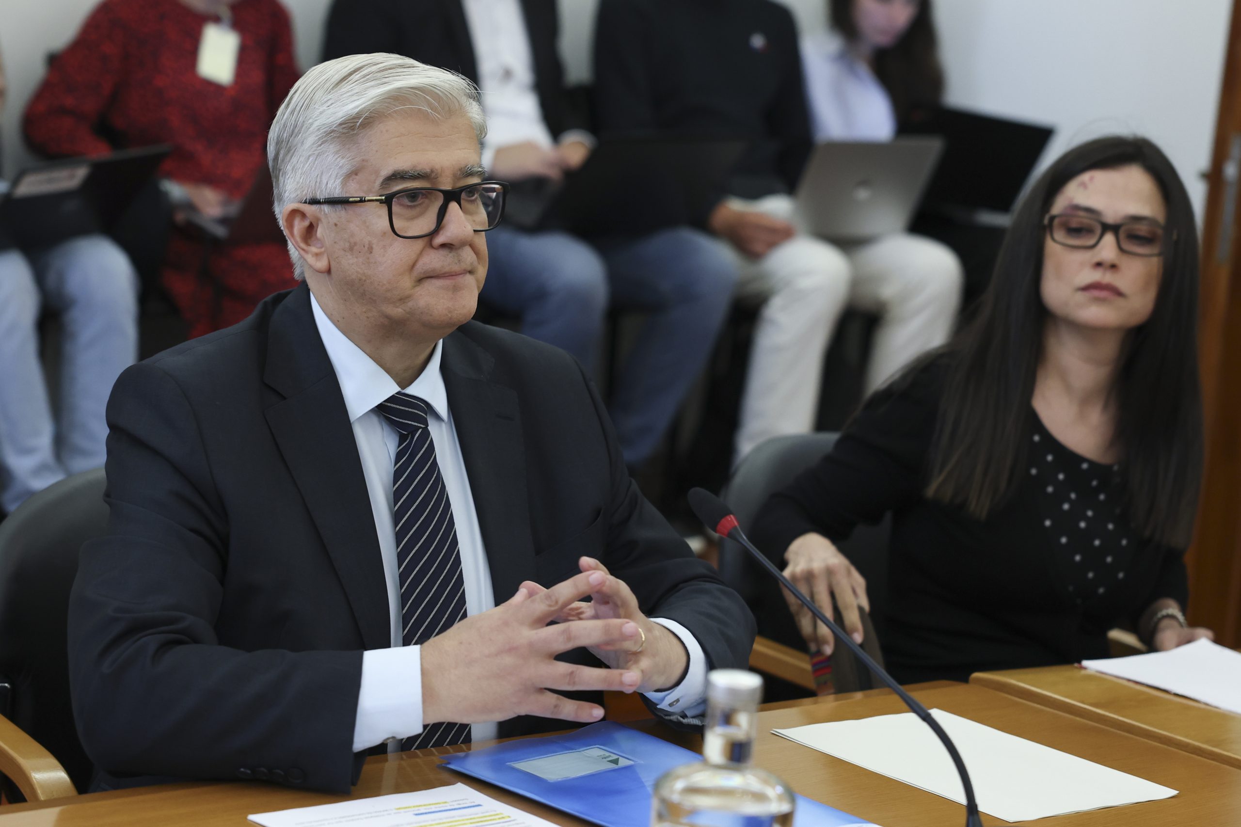 Caso gémeas: pedido de marcação de consulta foi feito em nome de Lacerda Sales