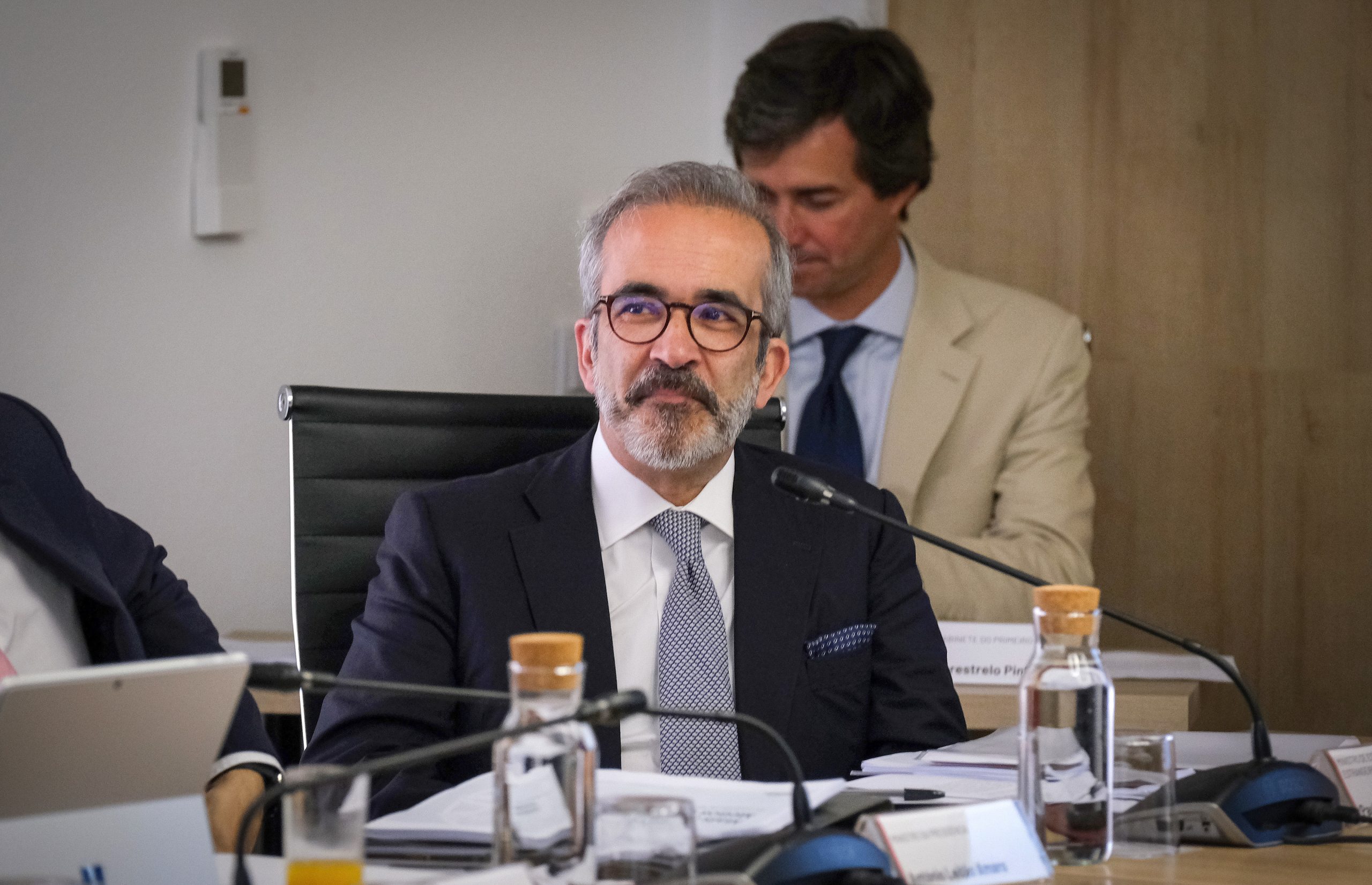 EUA cumprem três condições para o uso da base das Lajes, explica MNE