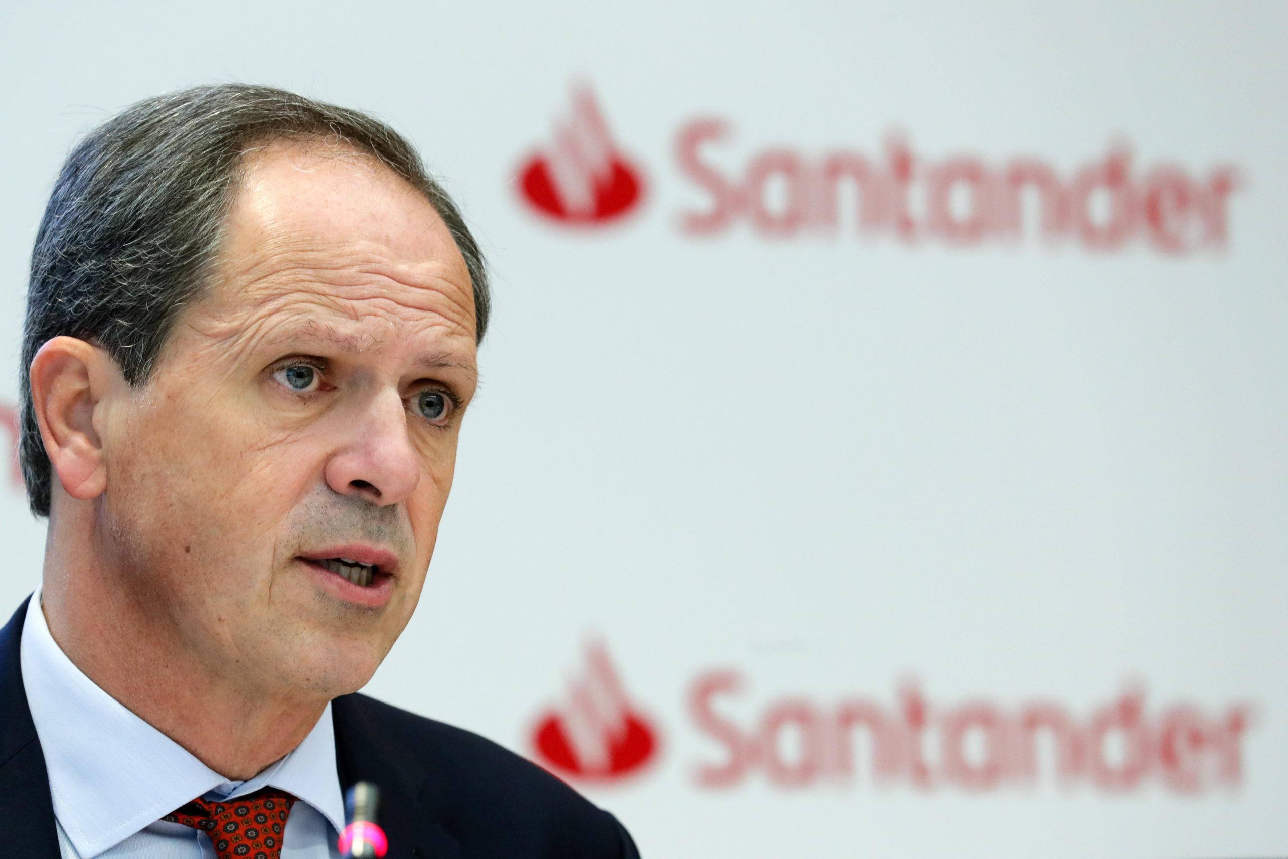 Santander Totta não está interessado no EuroBic nem no Montepio