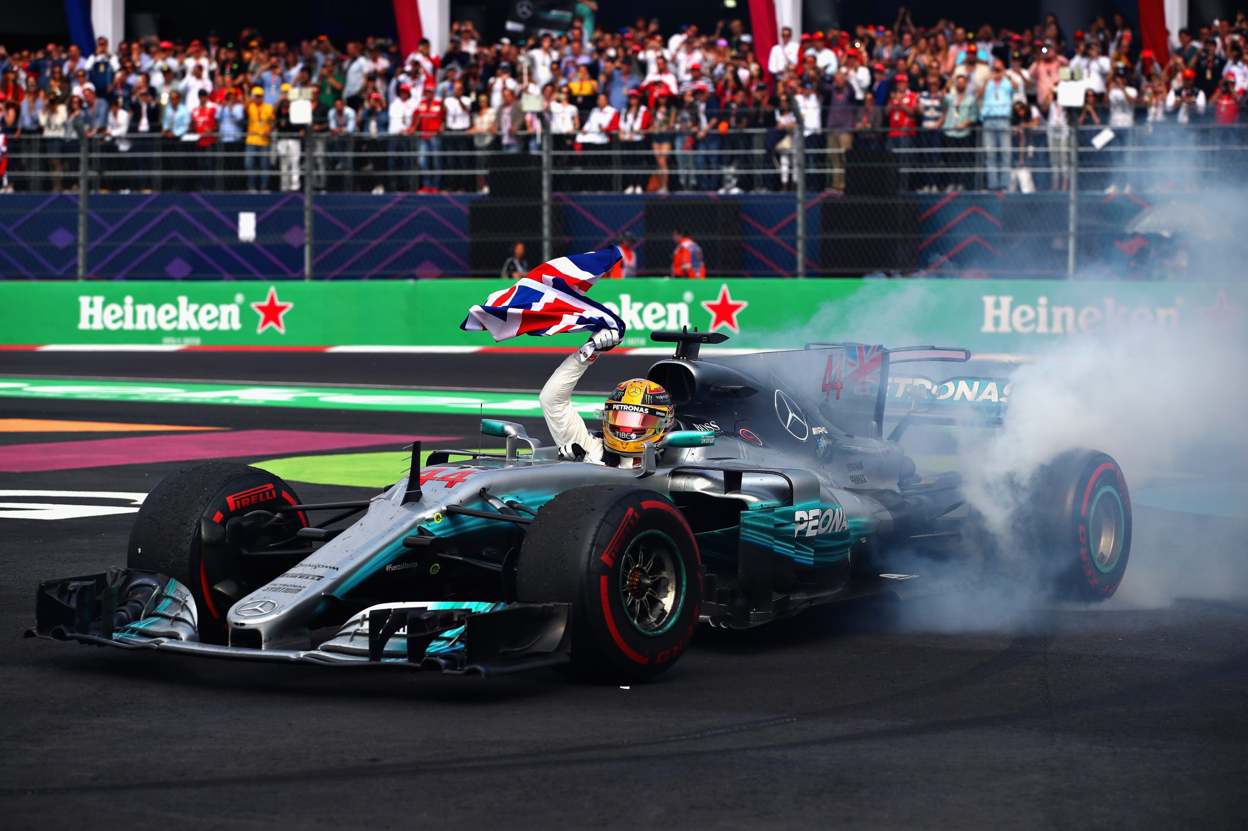 Hamilton, a estrela da Fórmula 1 que nasceu para vencer
