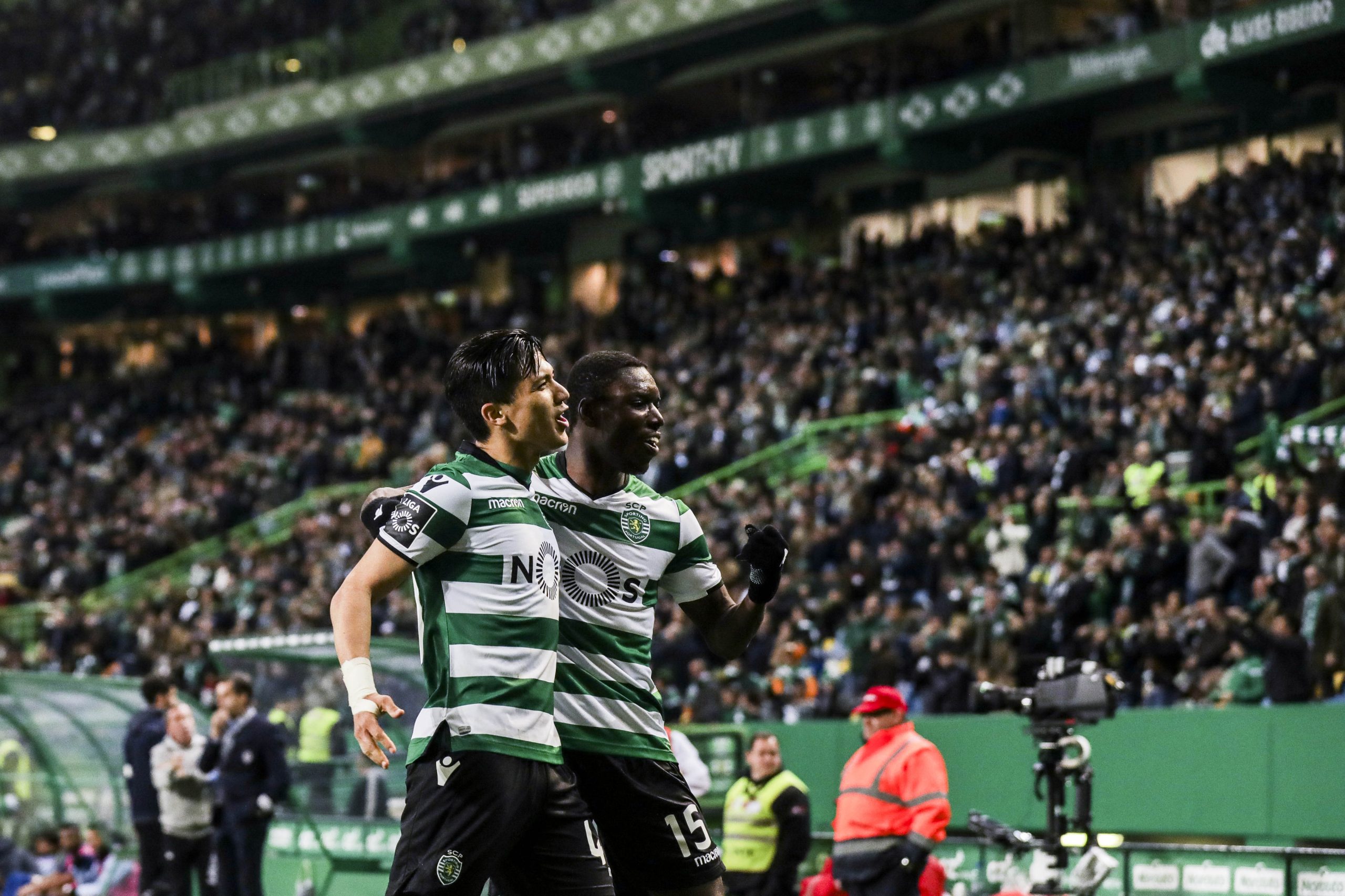 Sporting vence Feirense em Alvalade
