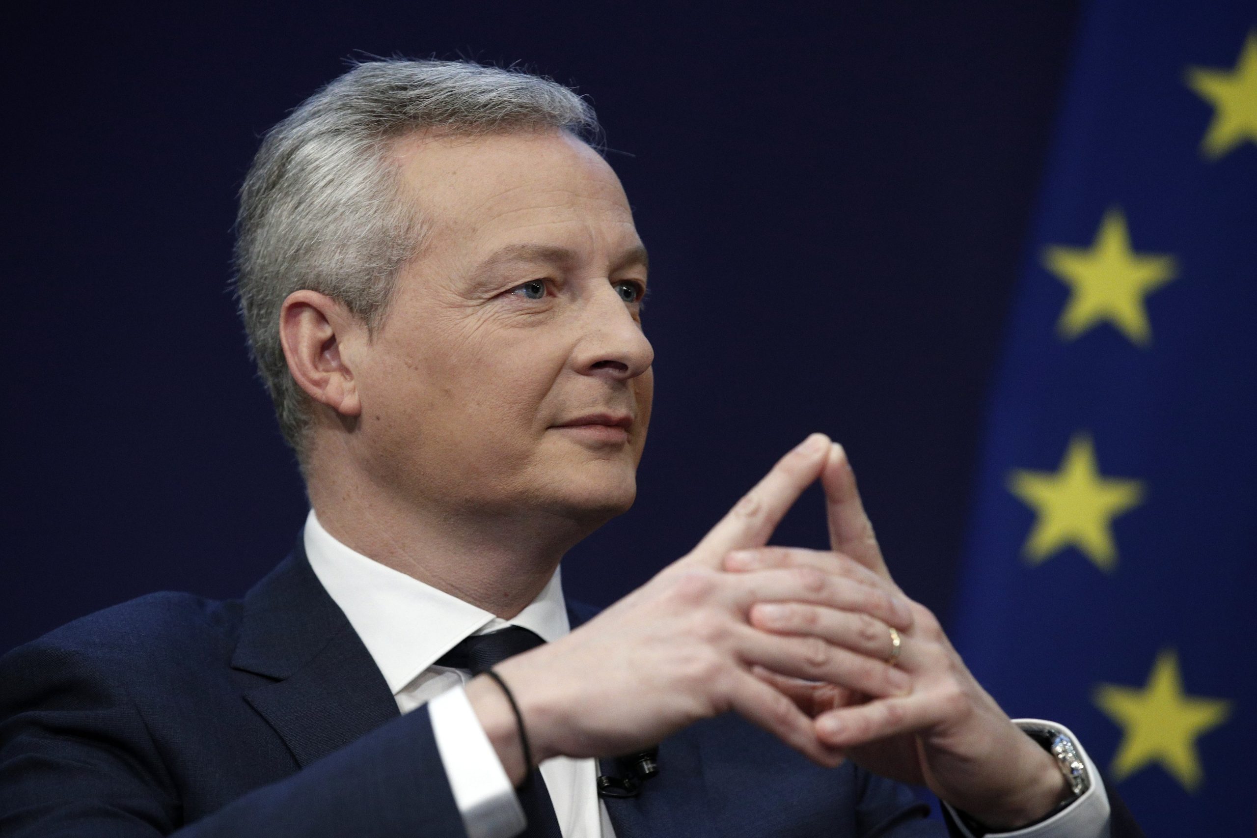 Ministro francês revela que União Europeia se prepara para rejeitar fusão entre Alstom e Siemens