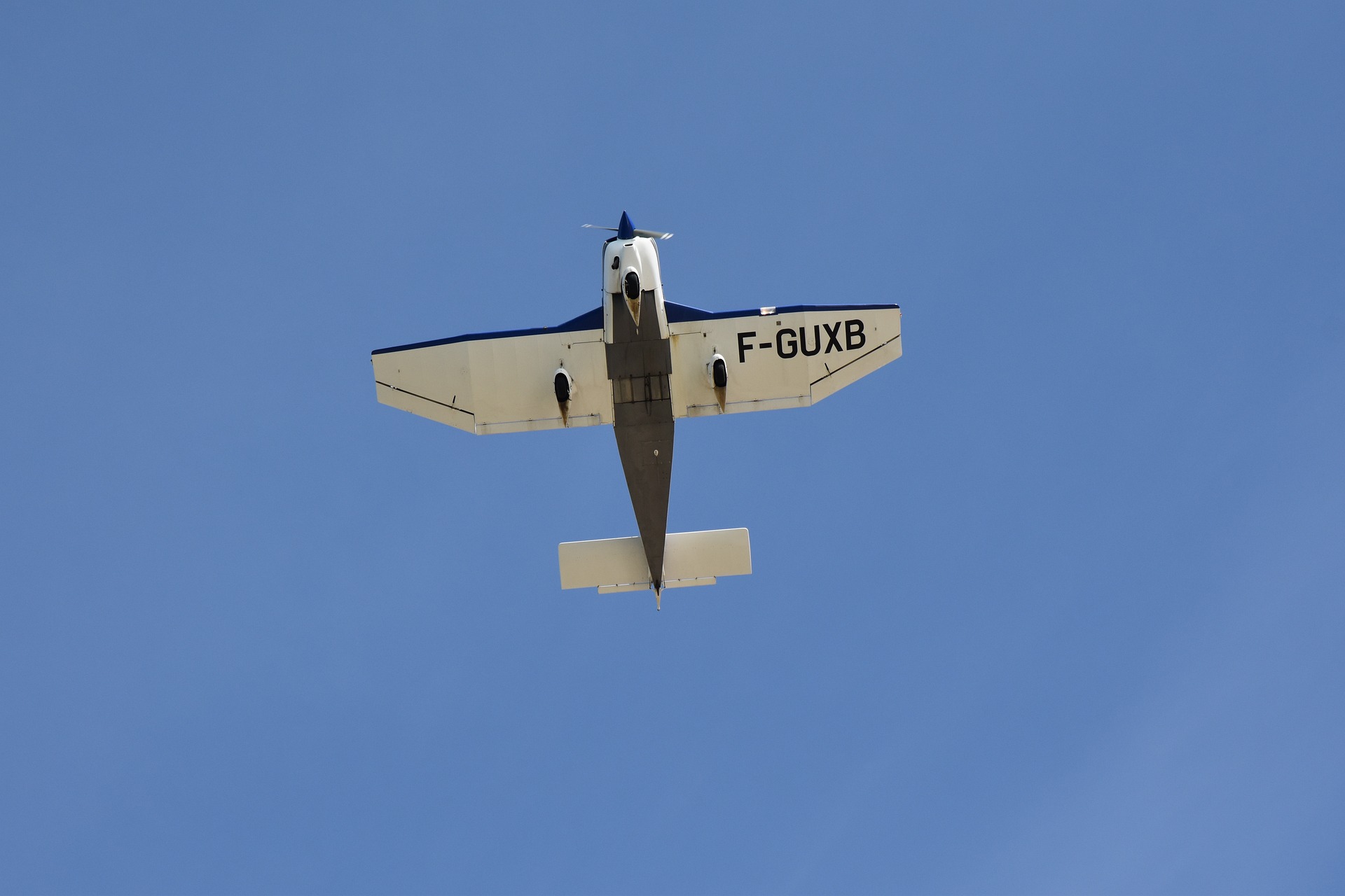 Quatro mortos após queda de avioneta na Croácia