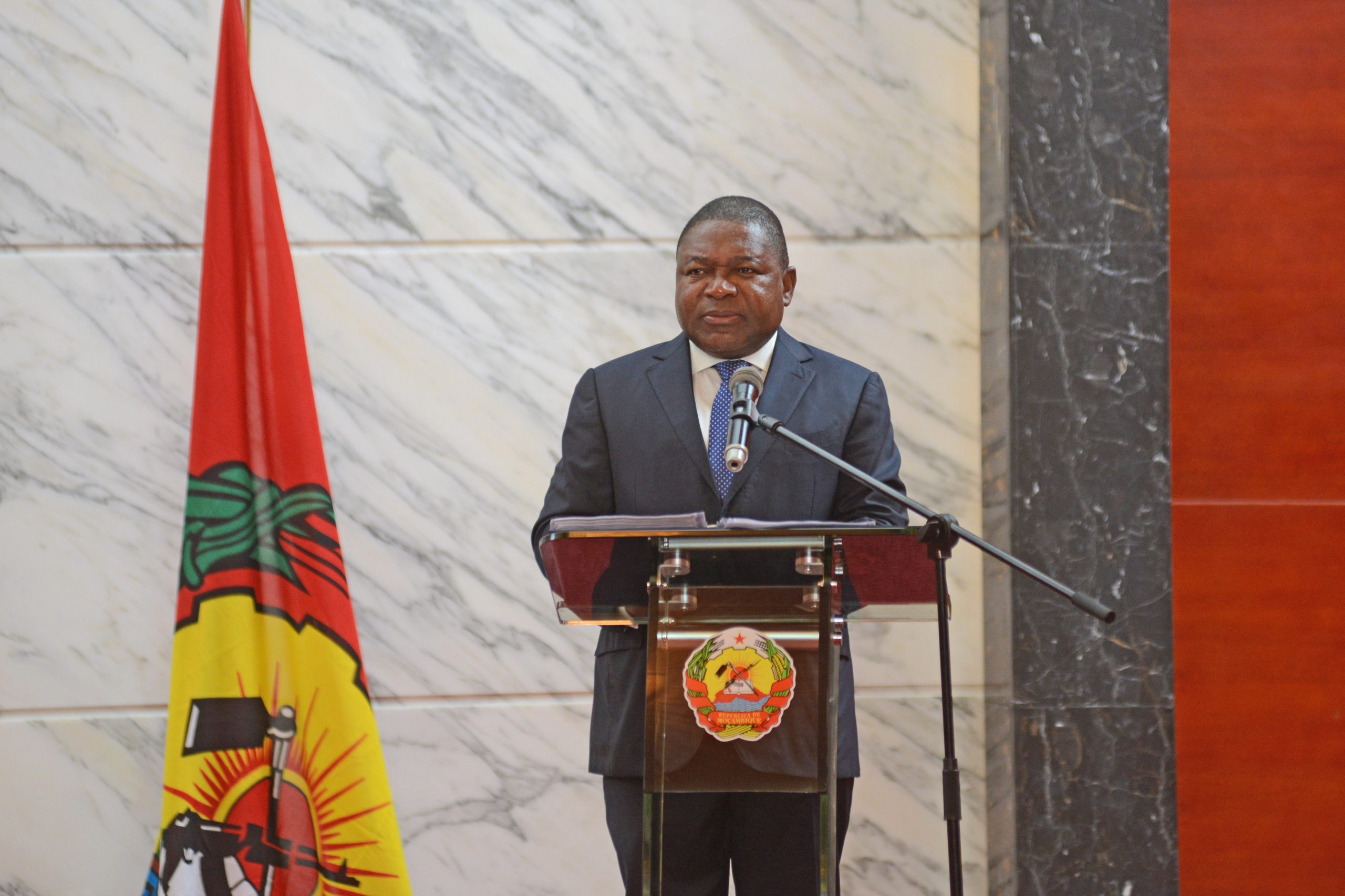 Presidente moçambicano exonera embaixadora de Moçambique em Portugal