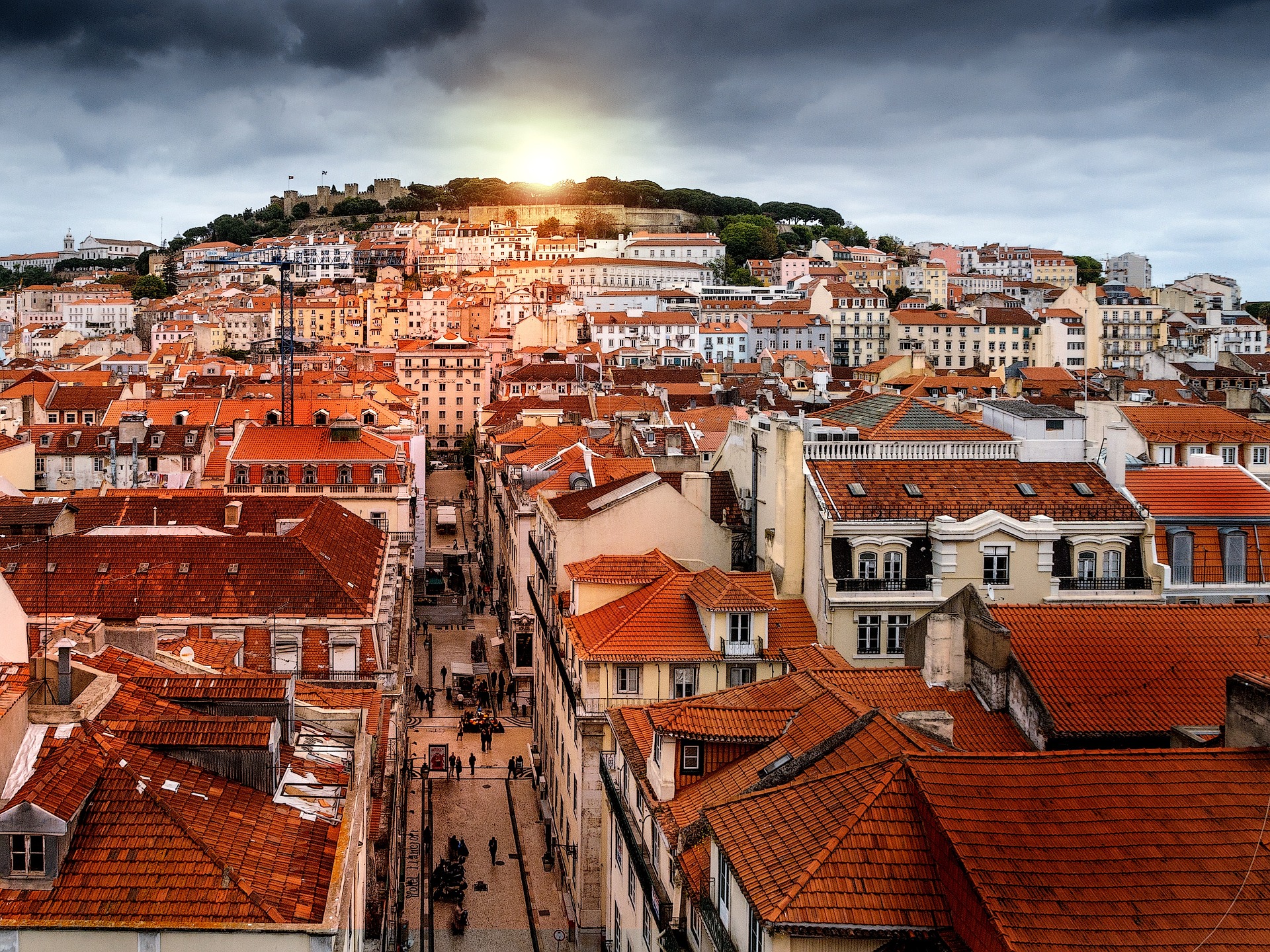 Shiu! Câmara de Lisboa limita horários noturnos