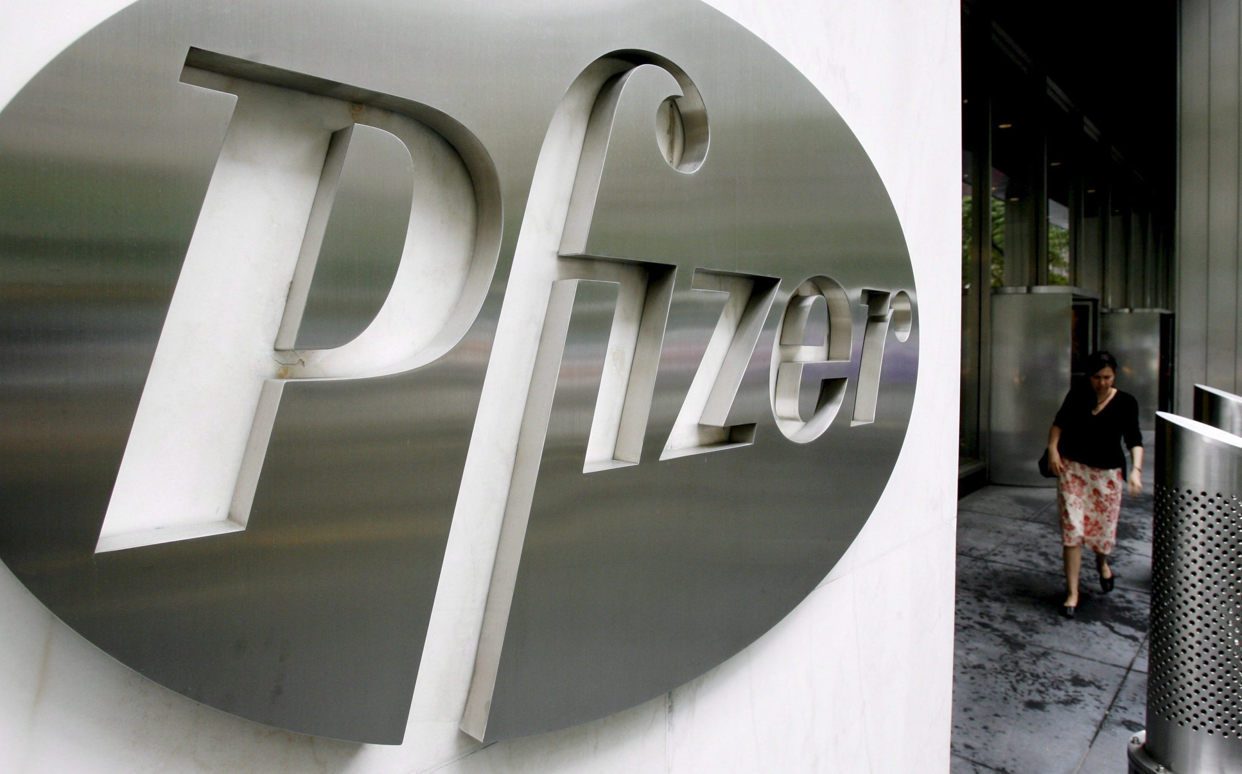 Covid-19: Pfizer inicia testes de medicamento experimental no Brasil