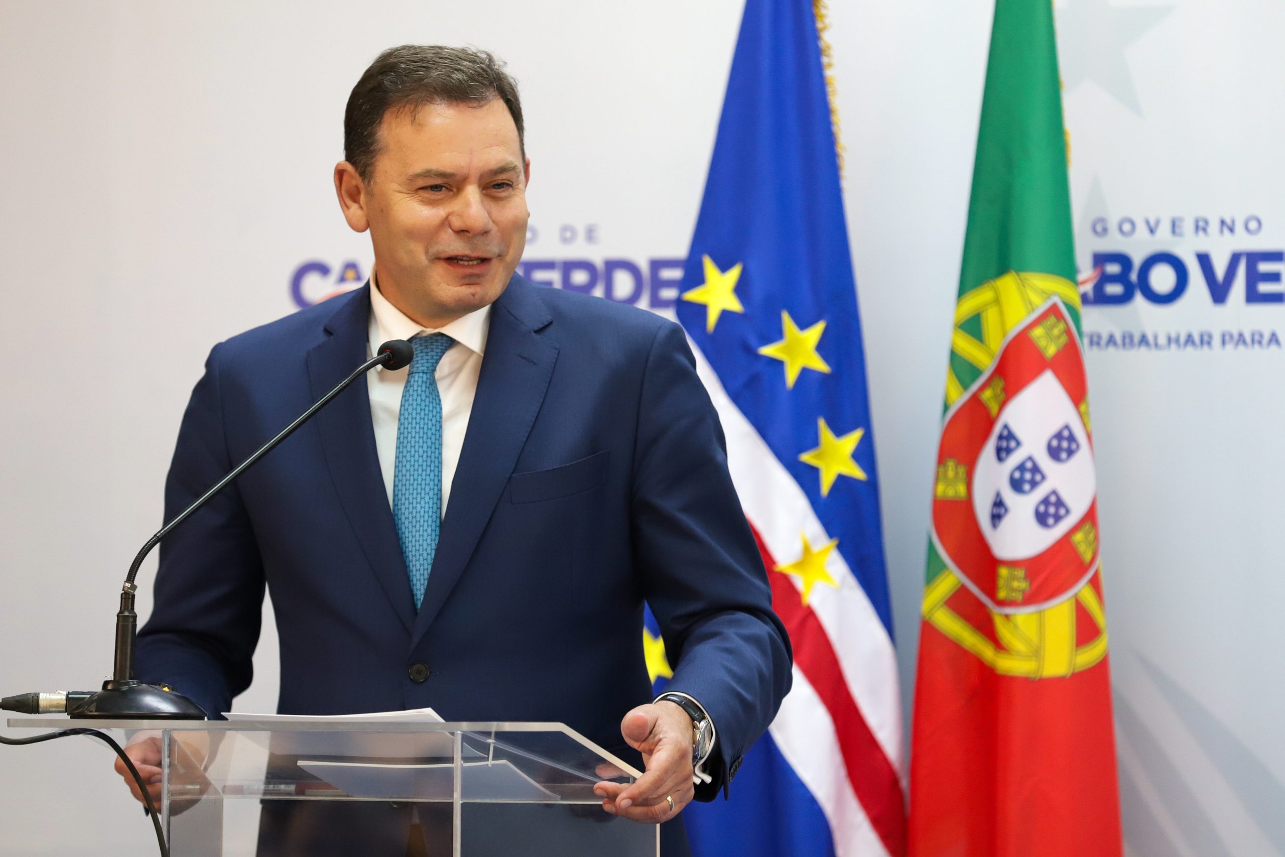 Montenegro diz que escolheu “jovem talentoso” e disruptivo para cabeça de lista da AD às eleições europeias