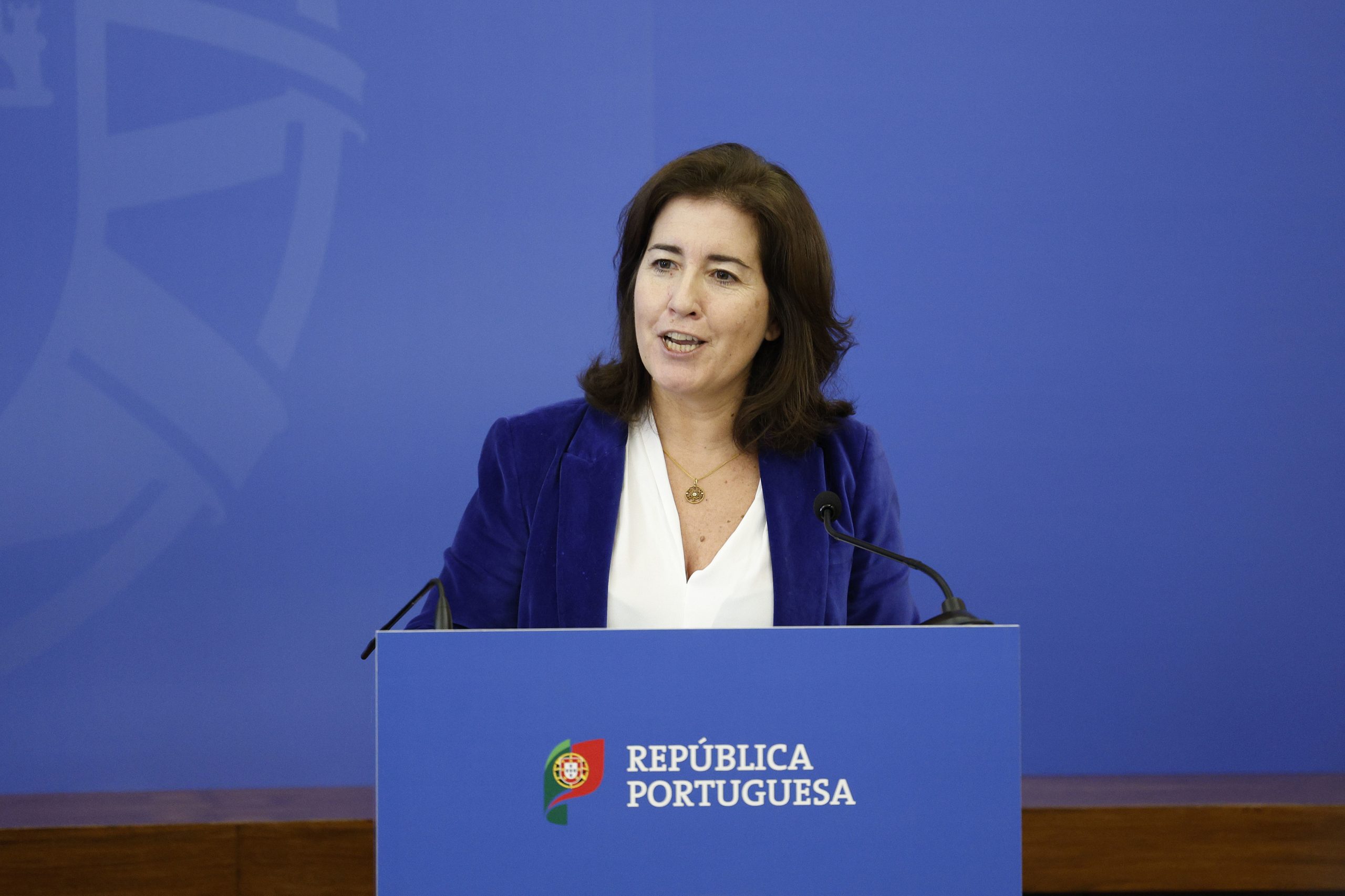 Números da pobreza em 2021 são “históricos” e maior redução de sempre num ano