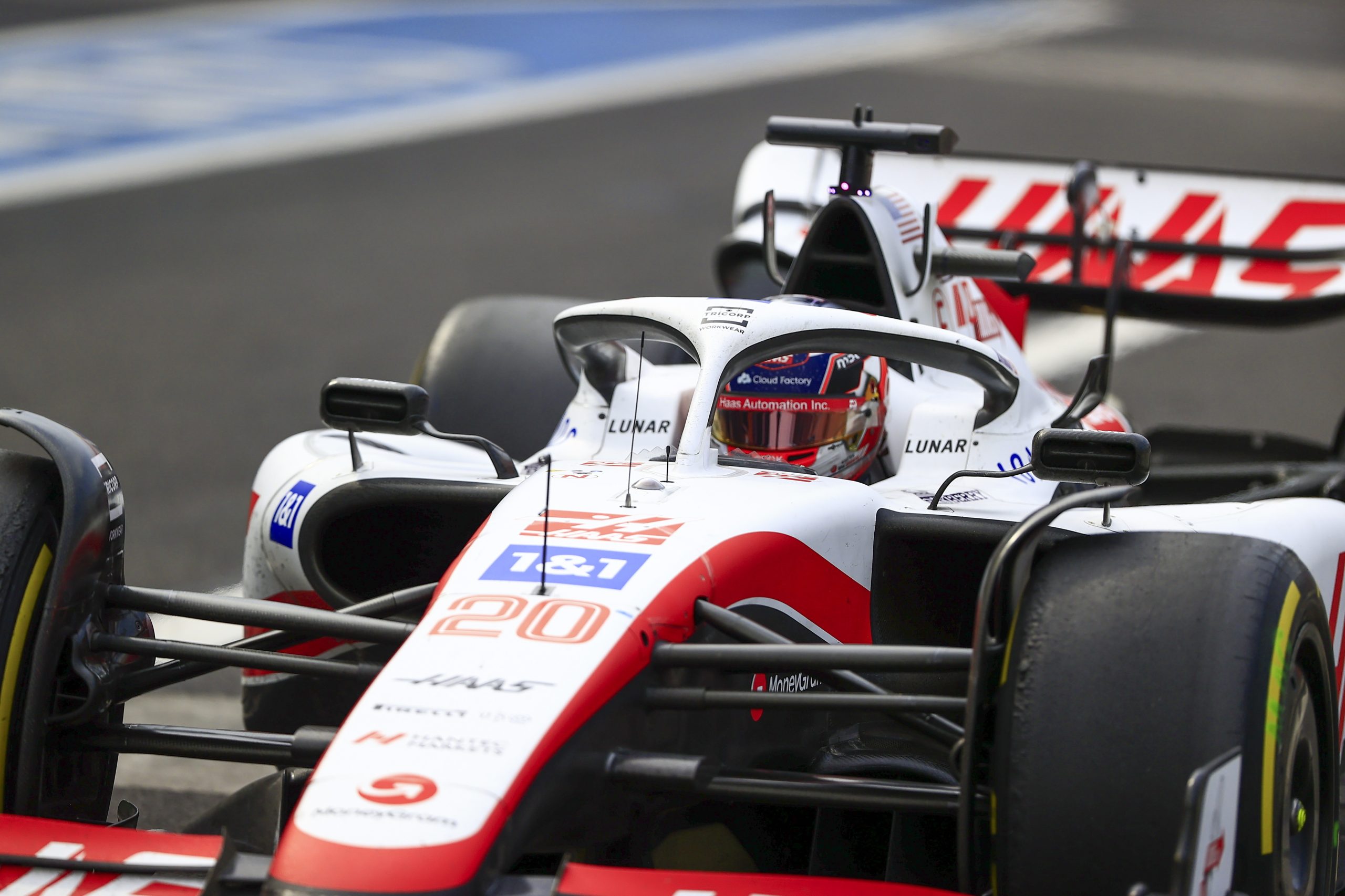Magnussen surpreende na Fórmula 1 com primeira “pole” da carreira