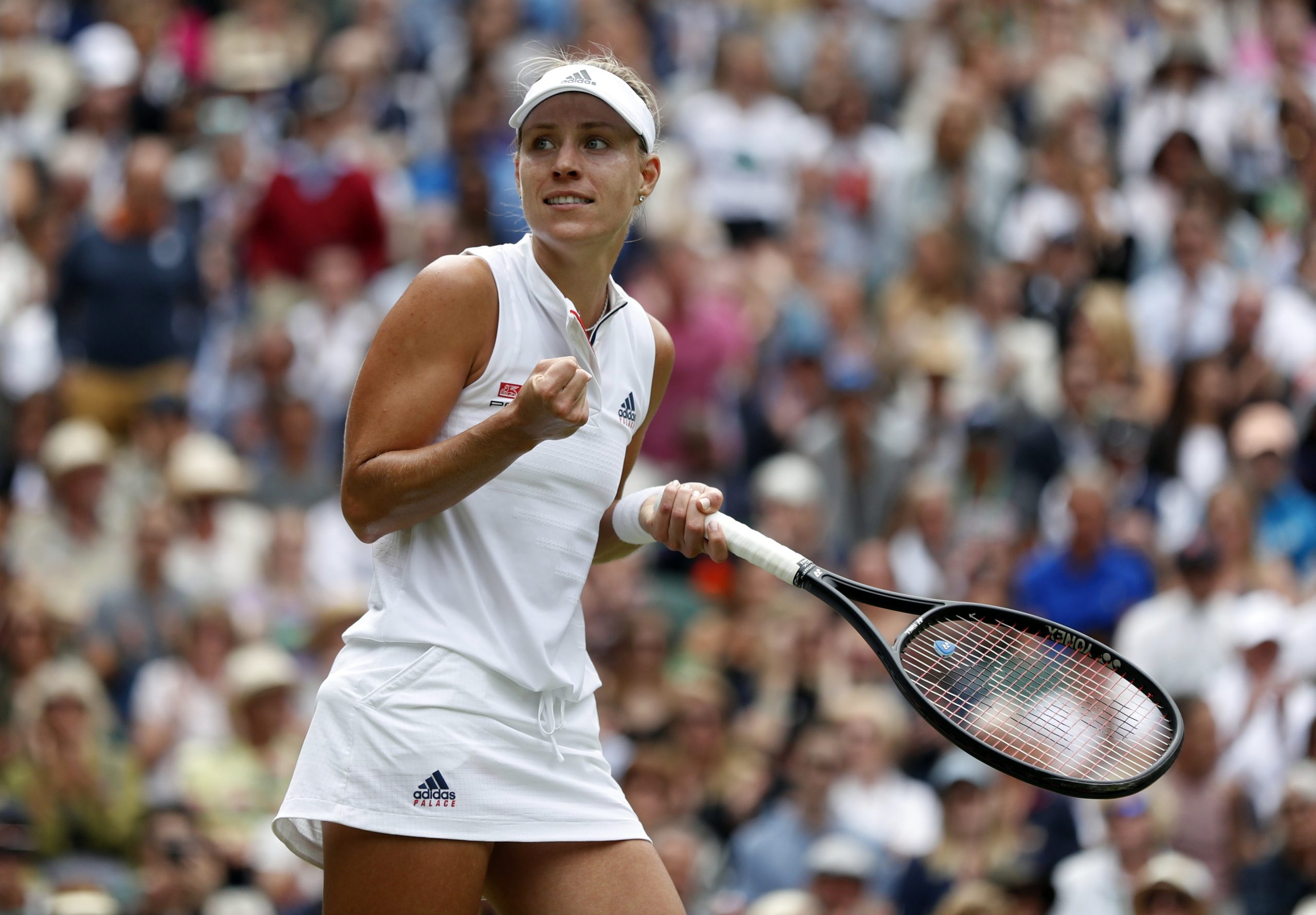 Wimbledon: Alemã Angelique Kerber na final depois de bater letã Jelena Ostapenko
