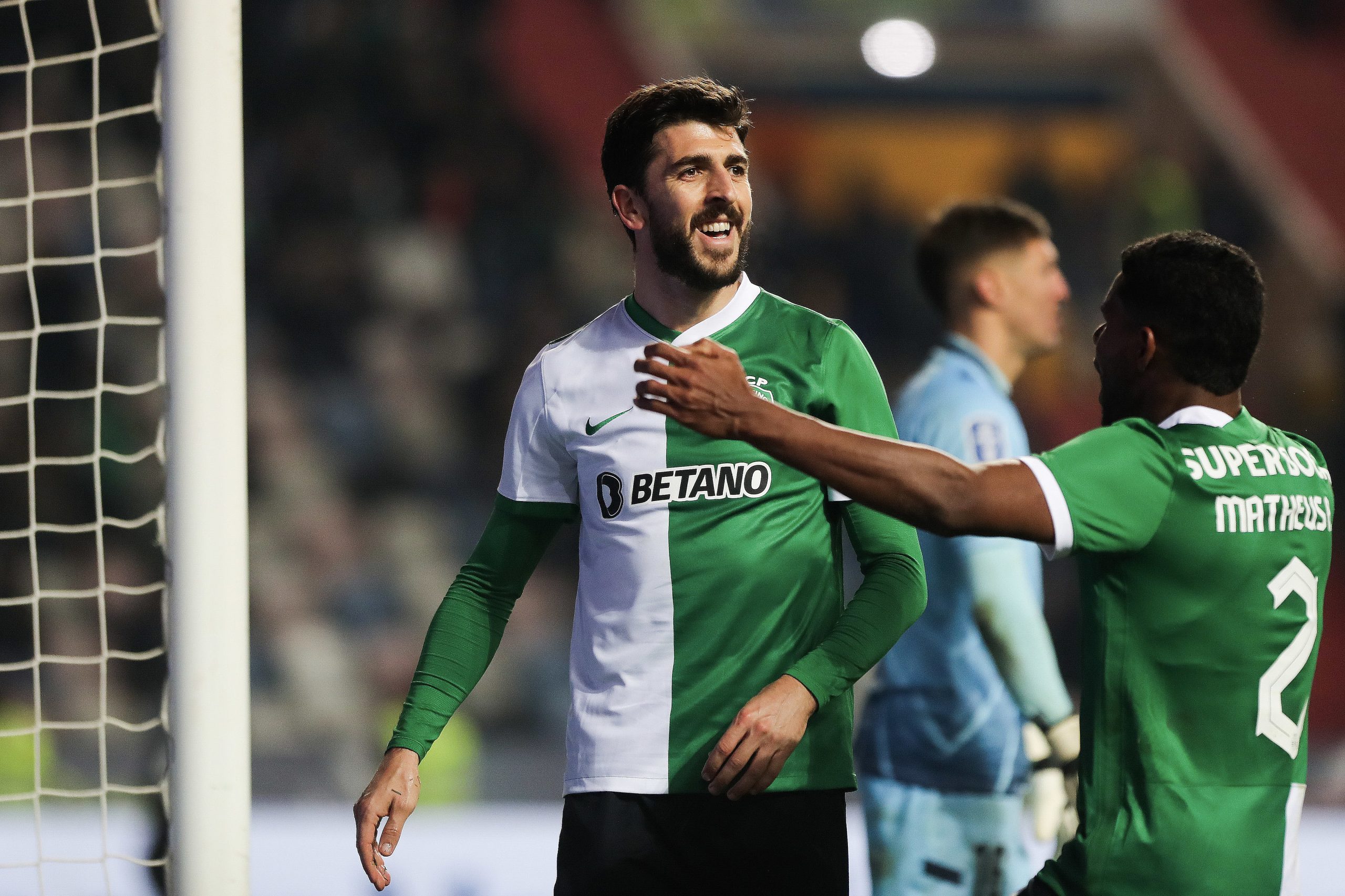 Sporting na final da Taça da Liga depois de vencer Arouca nas ‘meias’