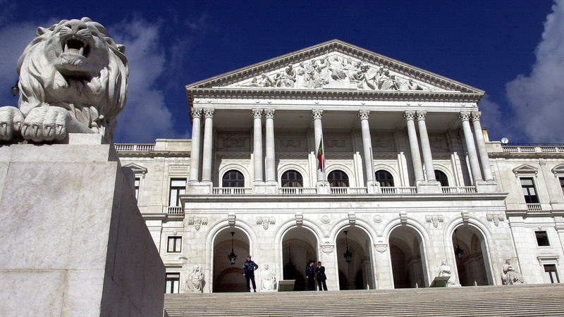 Governo aumenta limite da despesa pública. Quadro plurianual enviado ao parlamento para debate do Orçamento do Estado