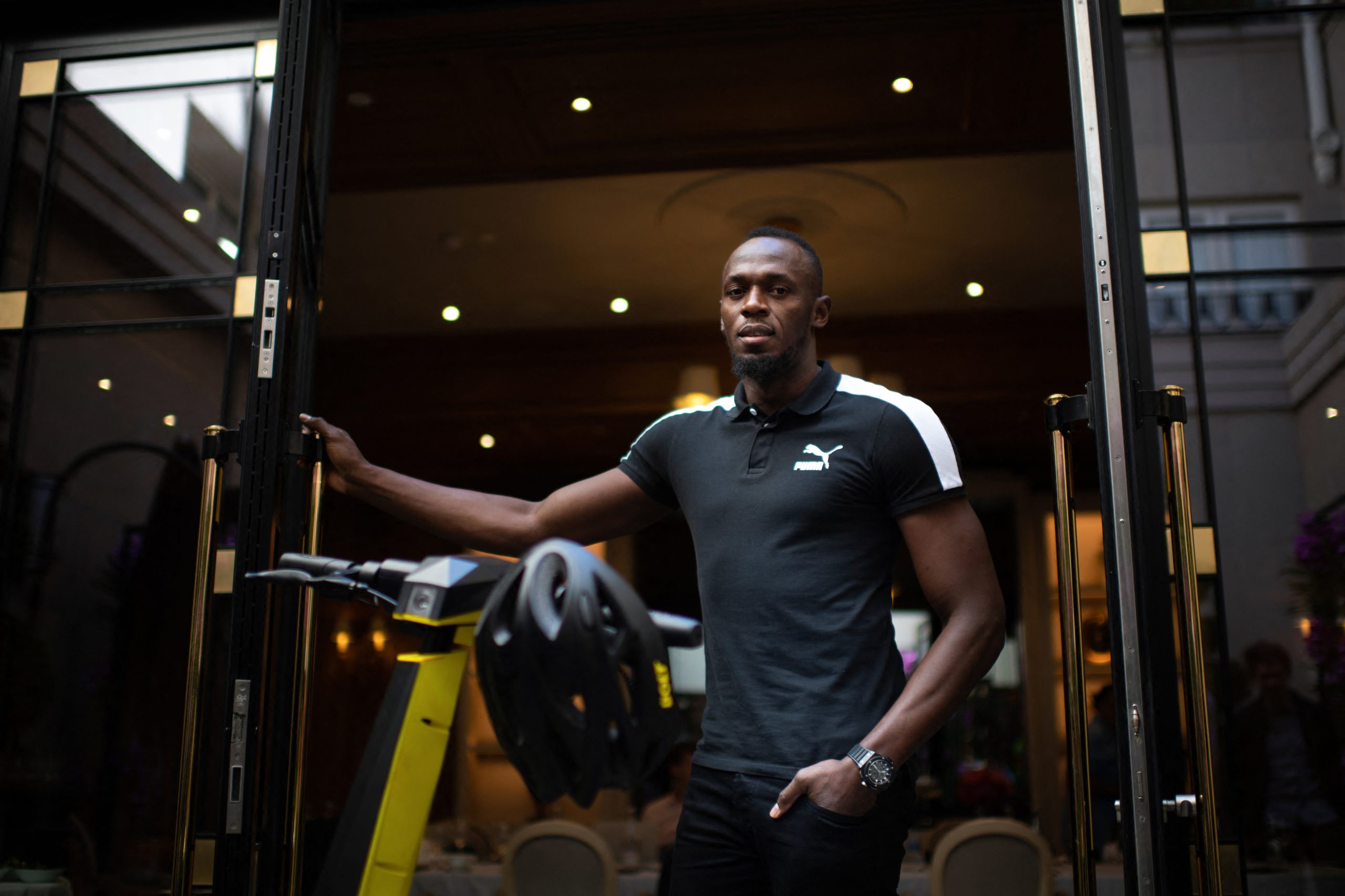 Foi fundada por Usain Bolt, eclipsou-se e deixou várias cidades penduradas — mas não é a Bolt que anda por cá
