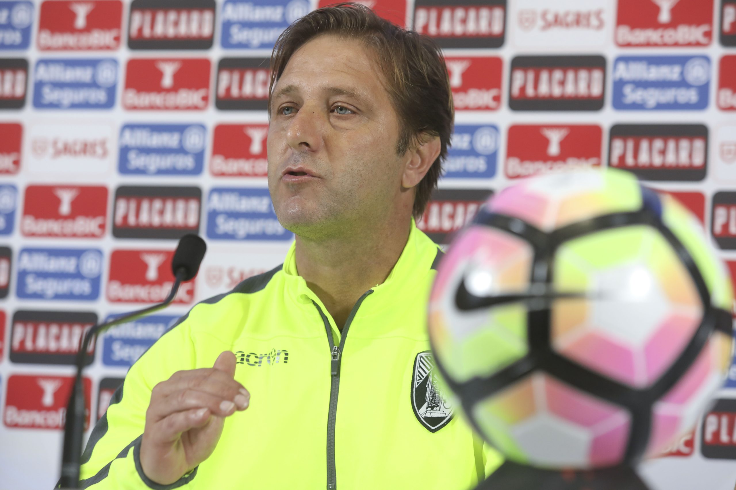 Controlo emocional, entrega, paixão e alma. A receita de Pedro Martins para levar a Taça de Portugal para Guimarães