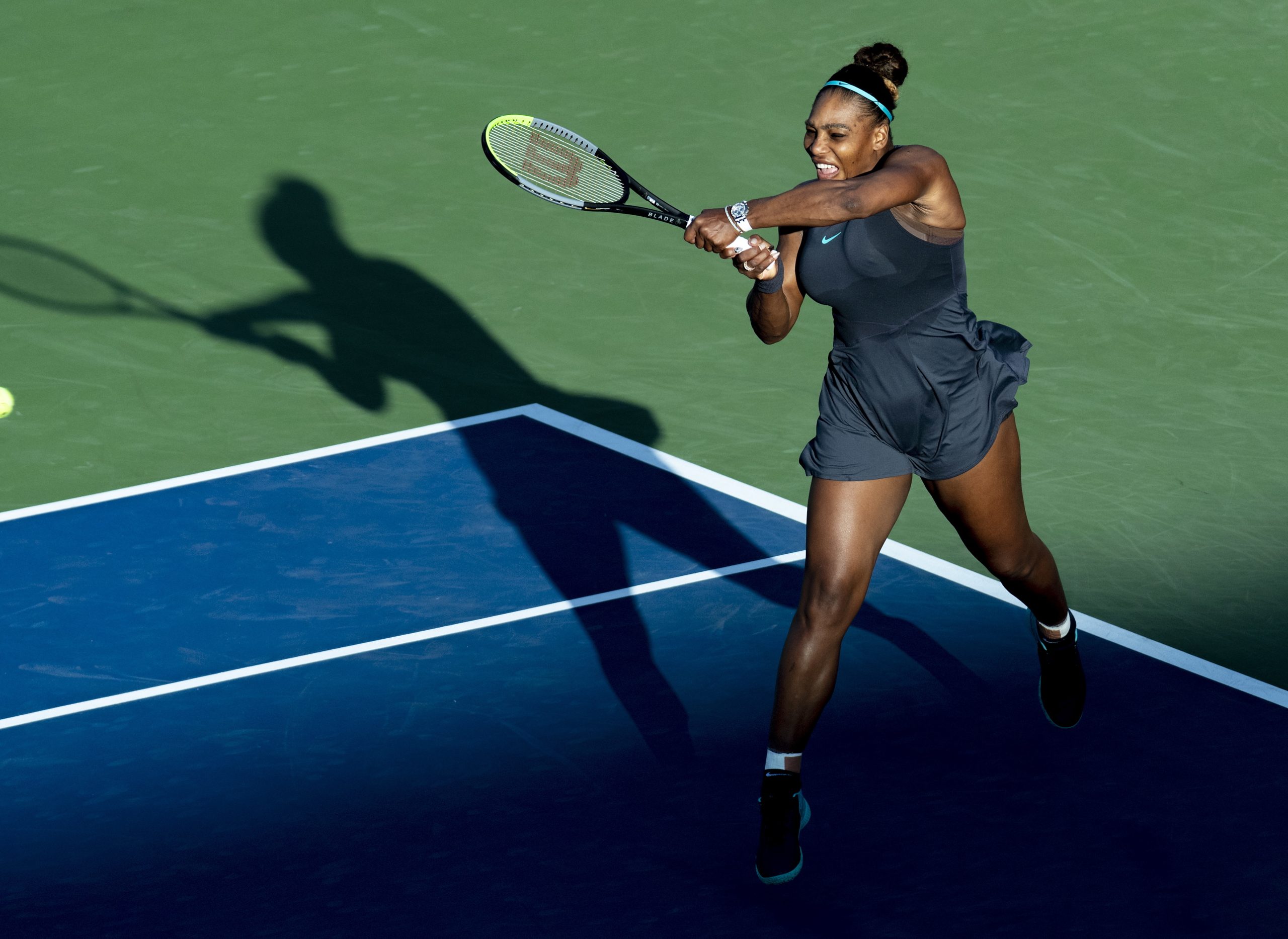 Tenista Serena Williams desiste da final do Open do Canadá que Bianca Andreescu venceu