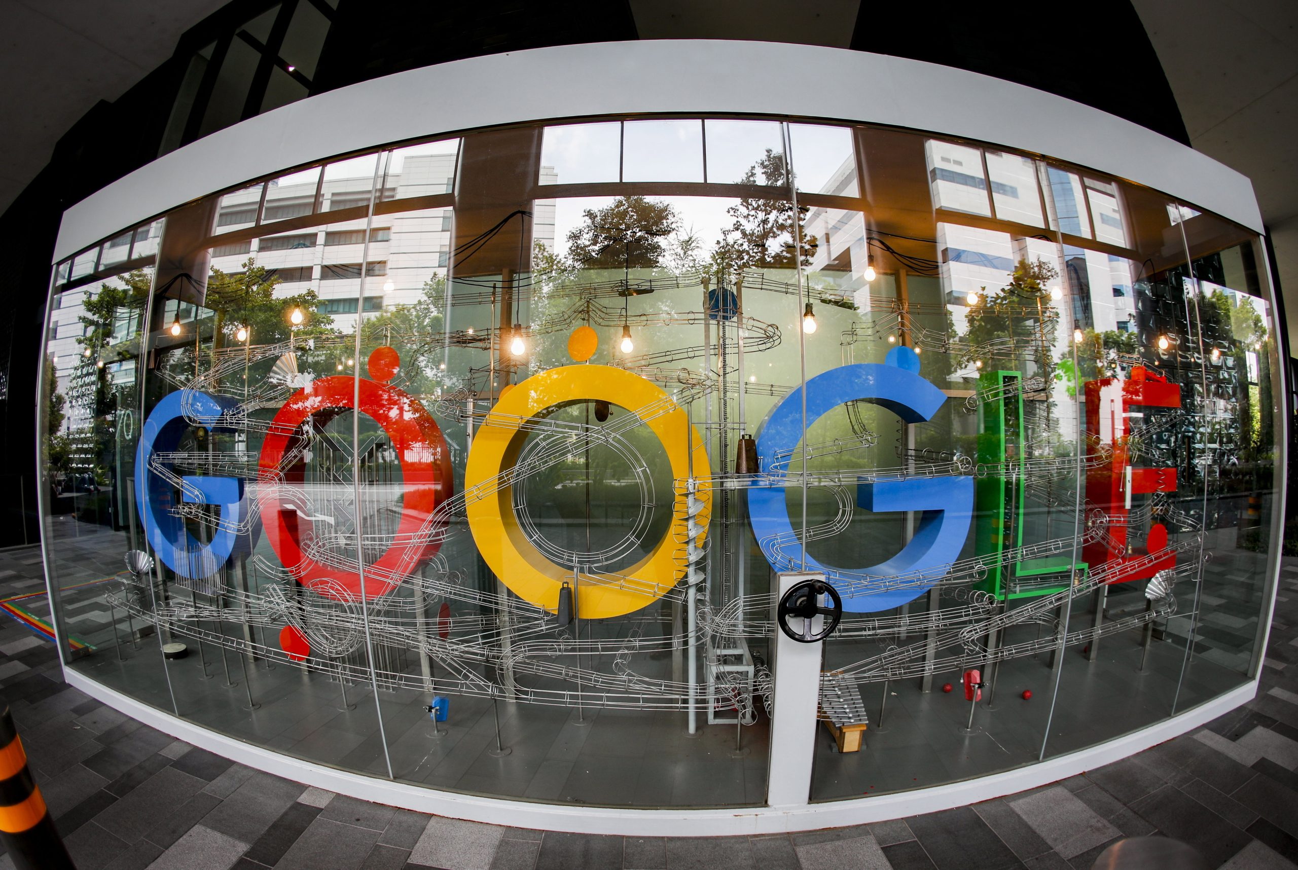 Google doa um milhão de dólares para posse de Trump como presidente dos EUA