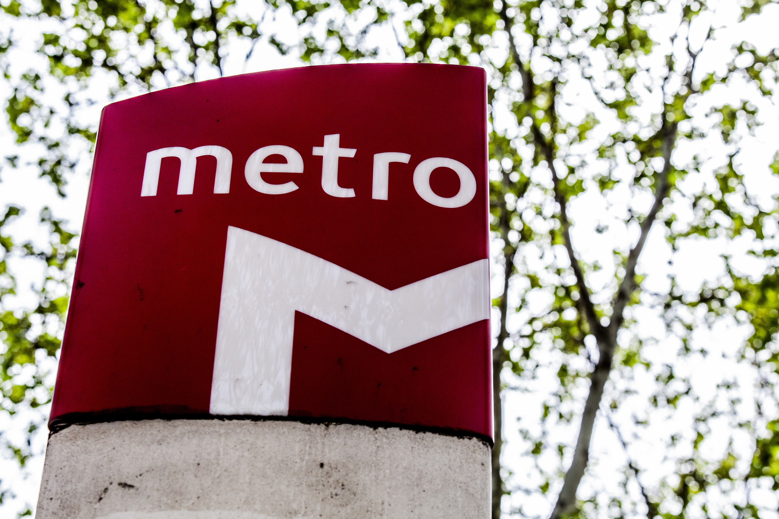 Metro de Lisboa limpou mais de 2.000 metros quadrados de ‘graffiti’ das estações