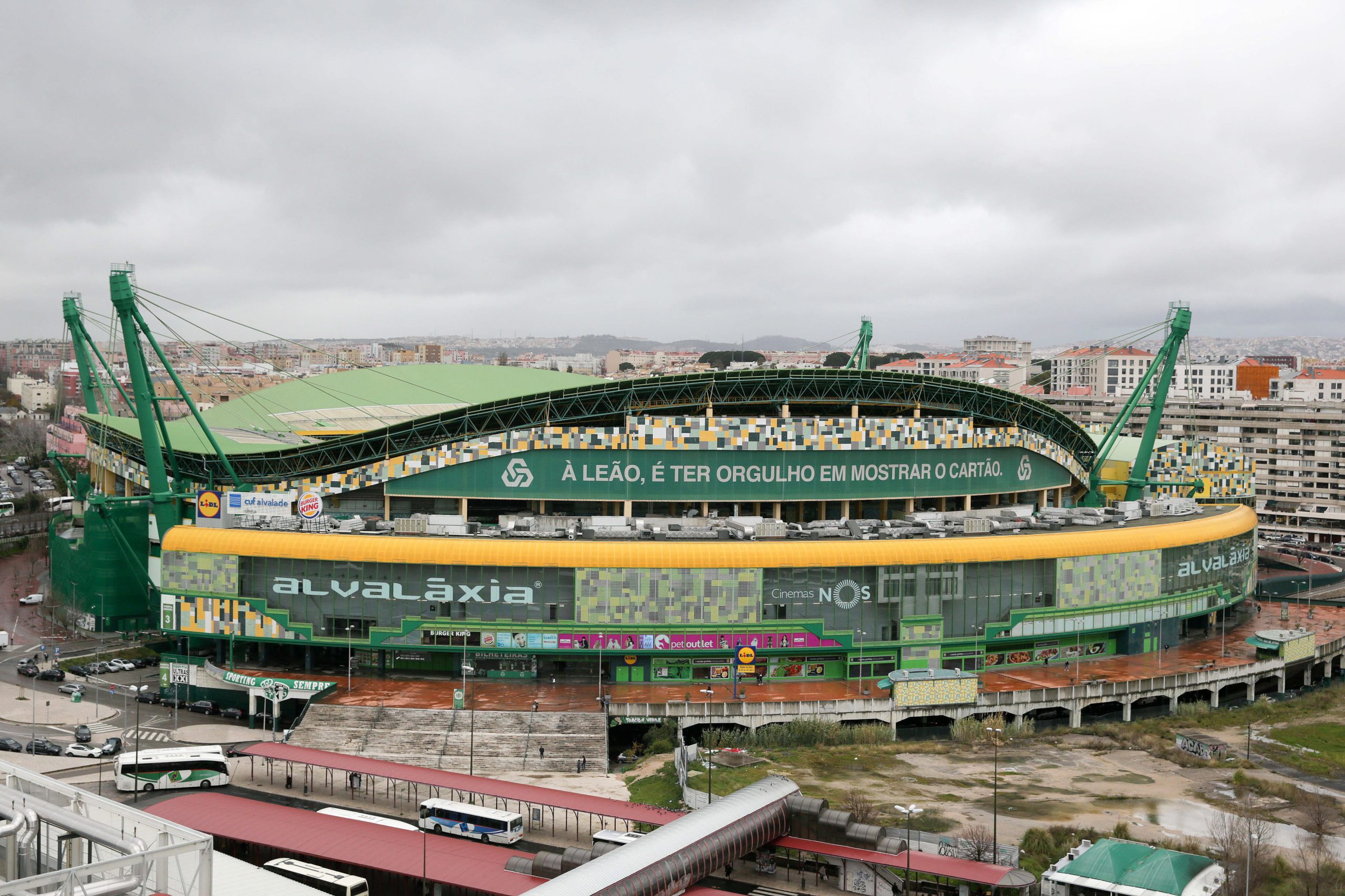 Sporting quer cerveja nos estádios para aumentar receita e melhorar segurança