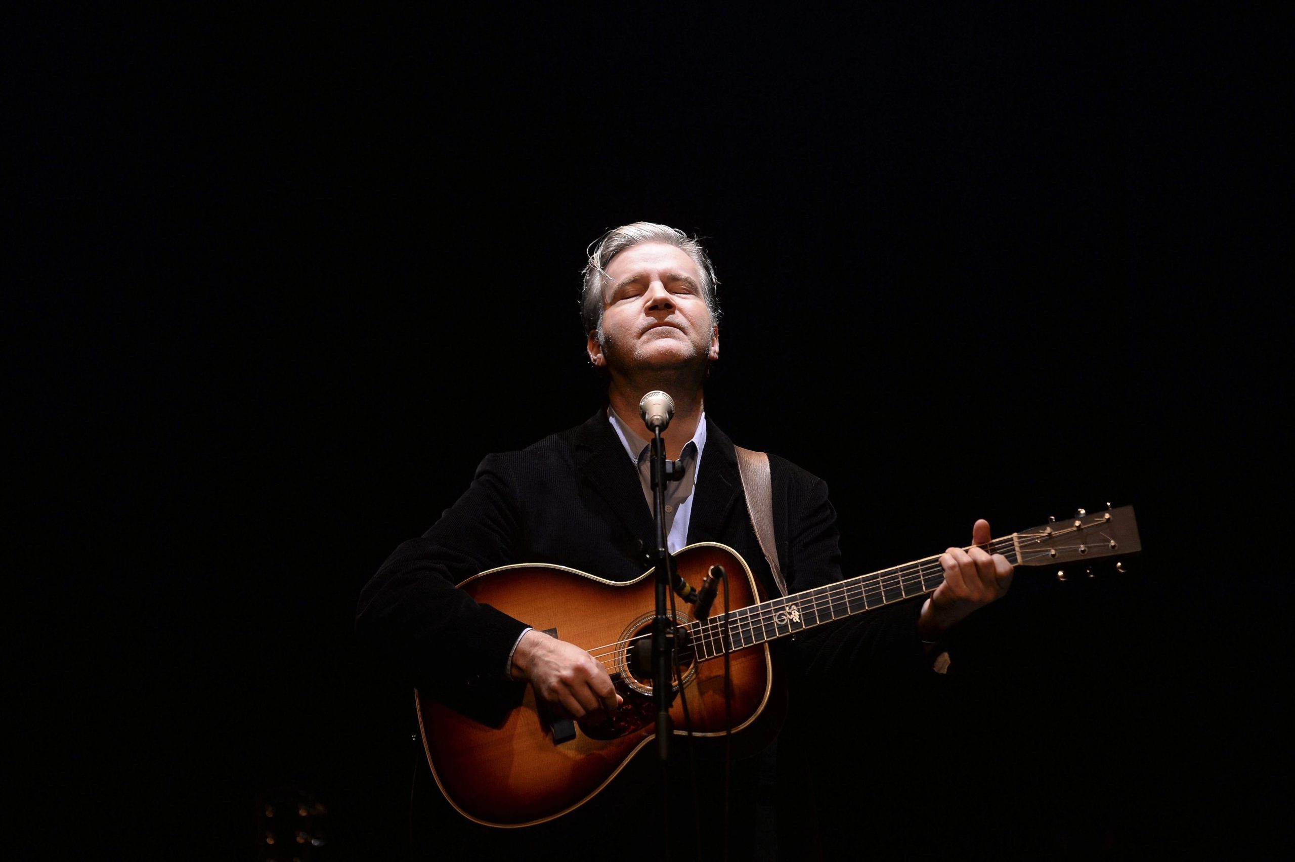 Lloyd Cole em concerto no Mosteiro da Batalha a 6 de julho