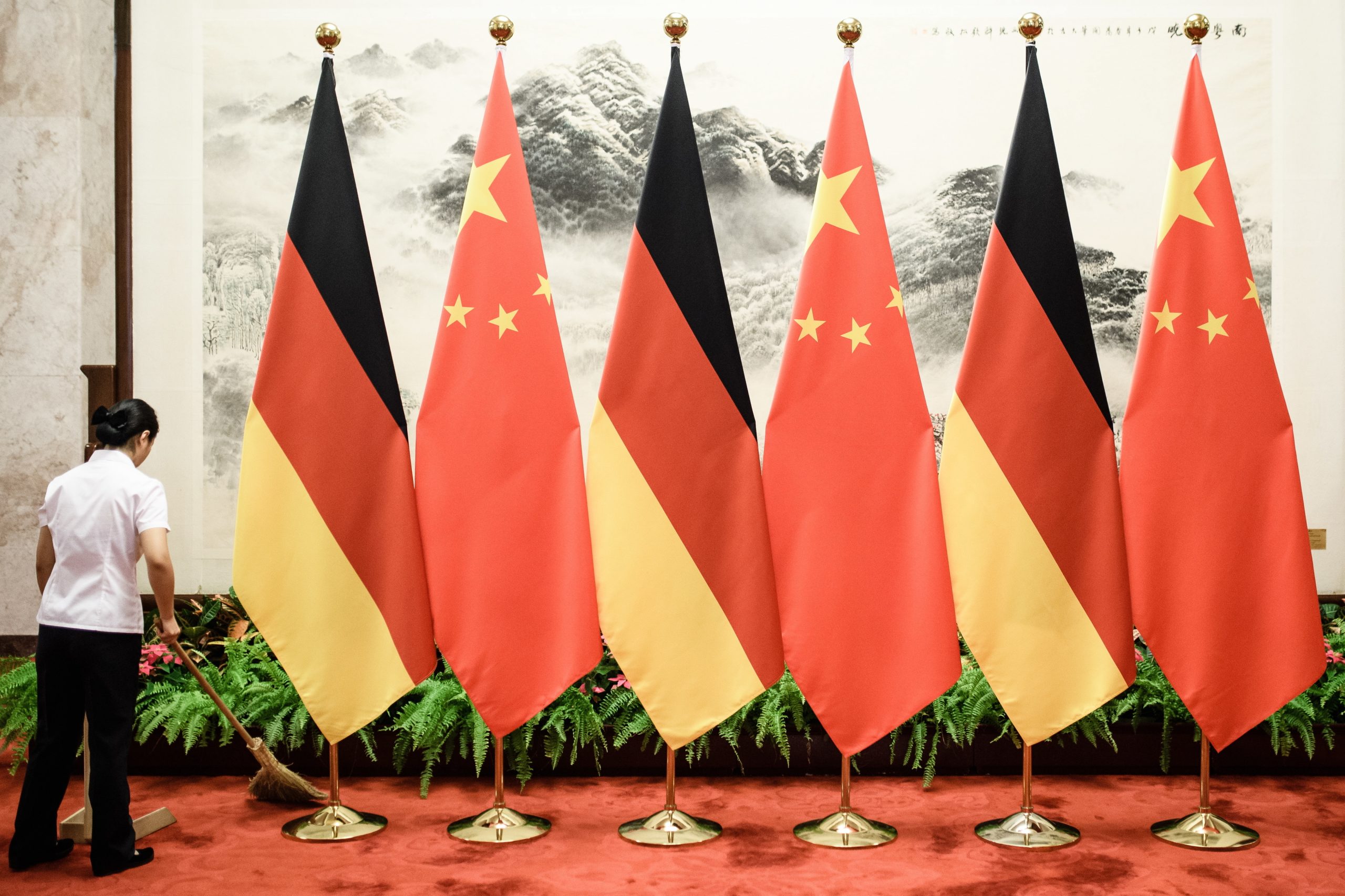 Xi felicita Merz por eleição e pede que promova a globalização