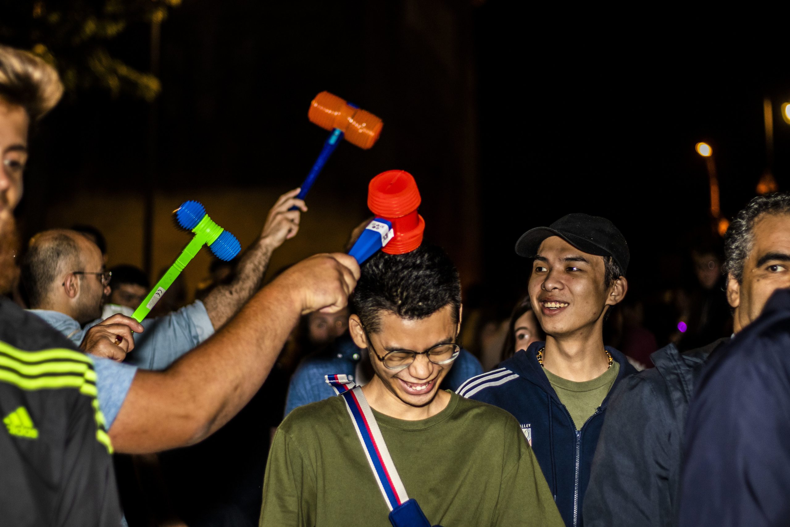 Porto em festa; trânsito, transportes e truques para sobreviver à noite de São João