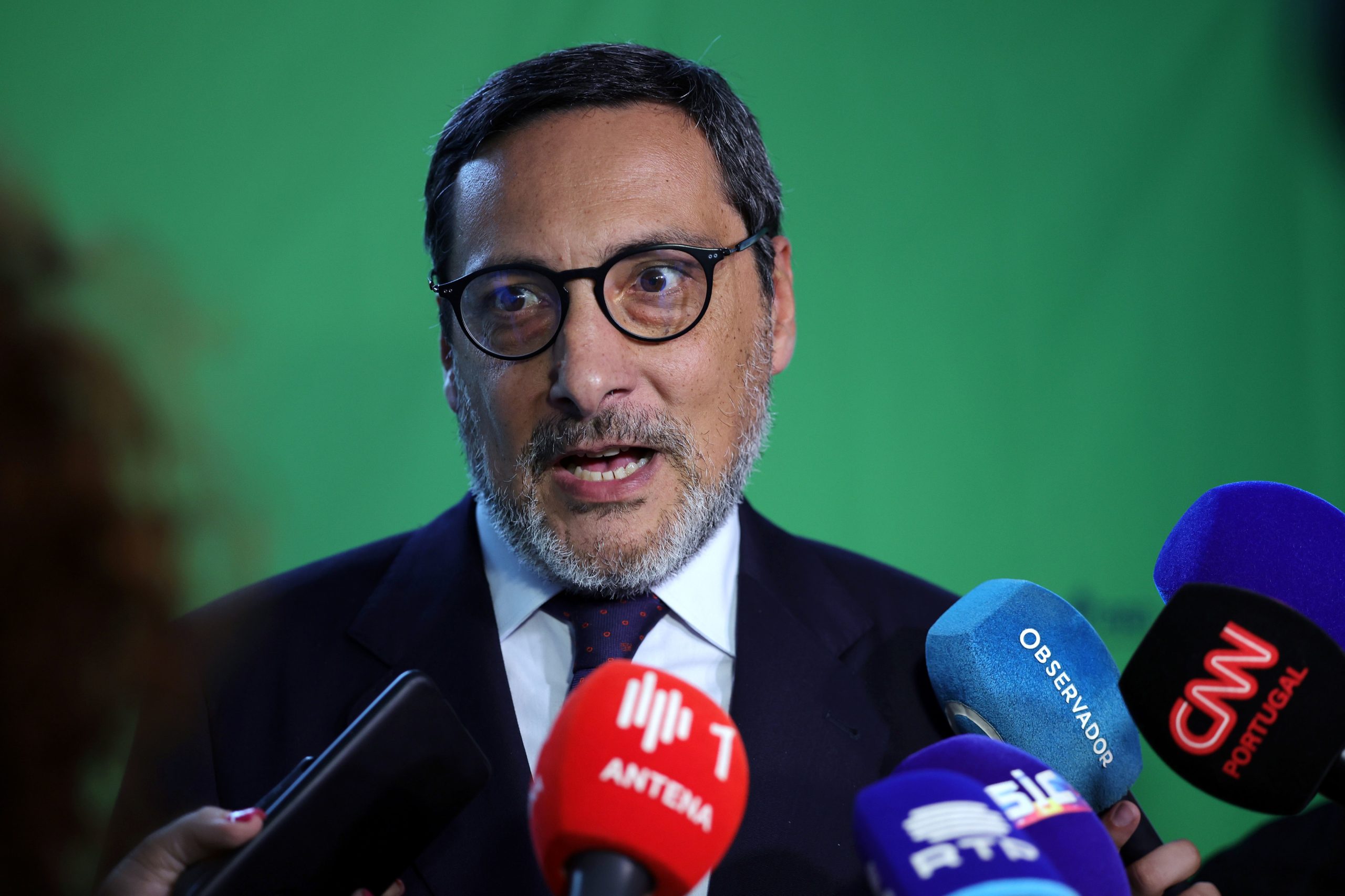 TAP: Mendonça Mendes confirma telefonema com Galamba, mas diz que “não existe nenhum nexo de causalidade” com a intervenção do SIS