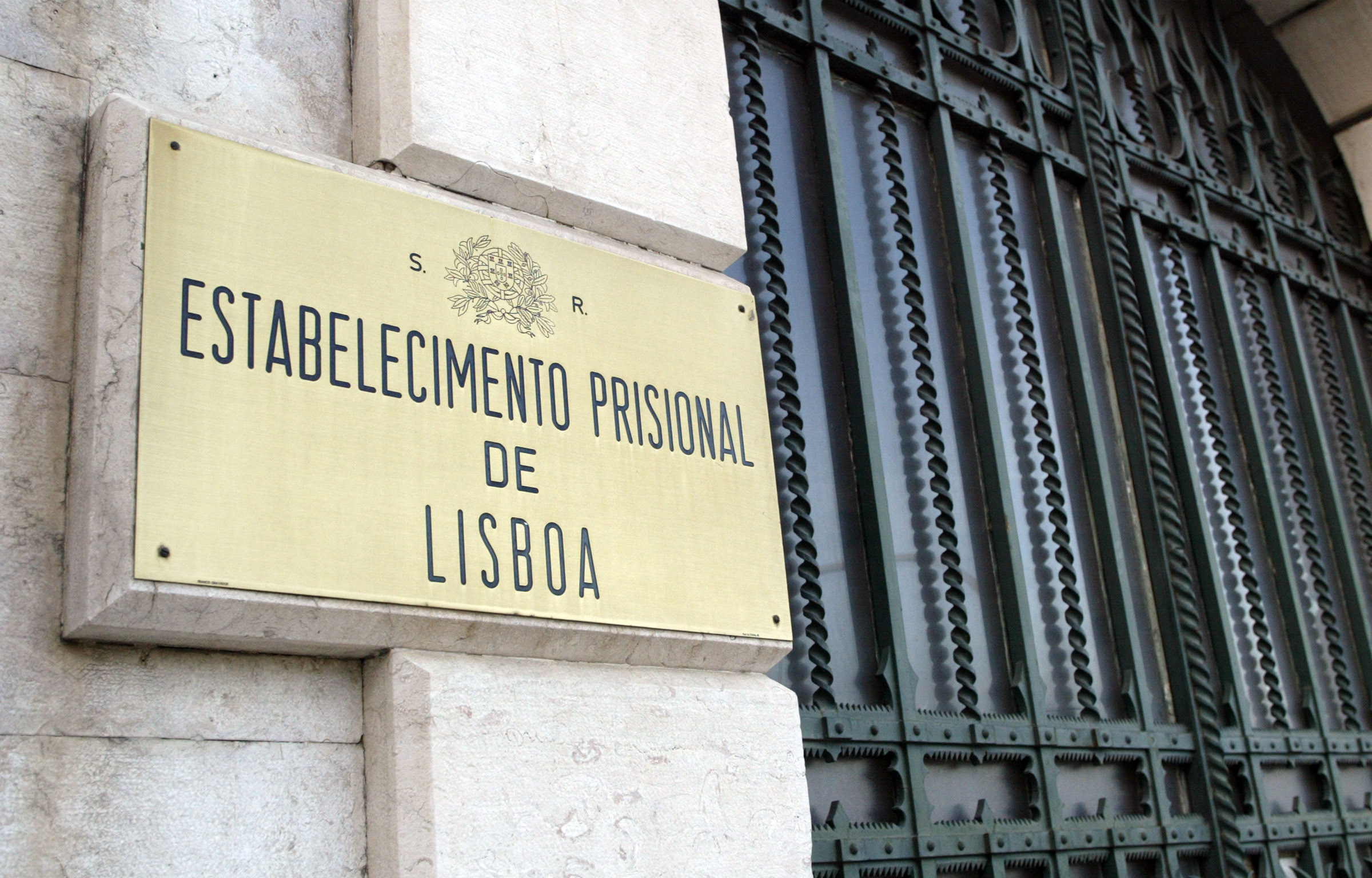 Reclusos do Estabelecimento Prisional de Lisboa em protesto