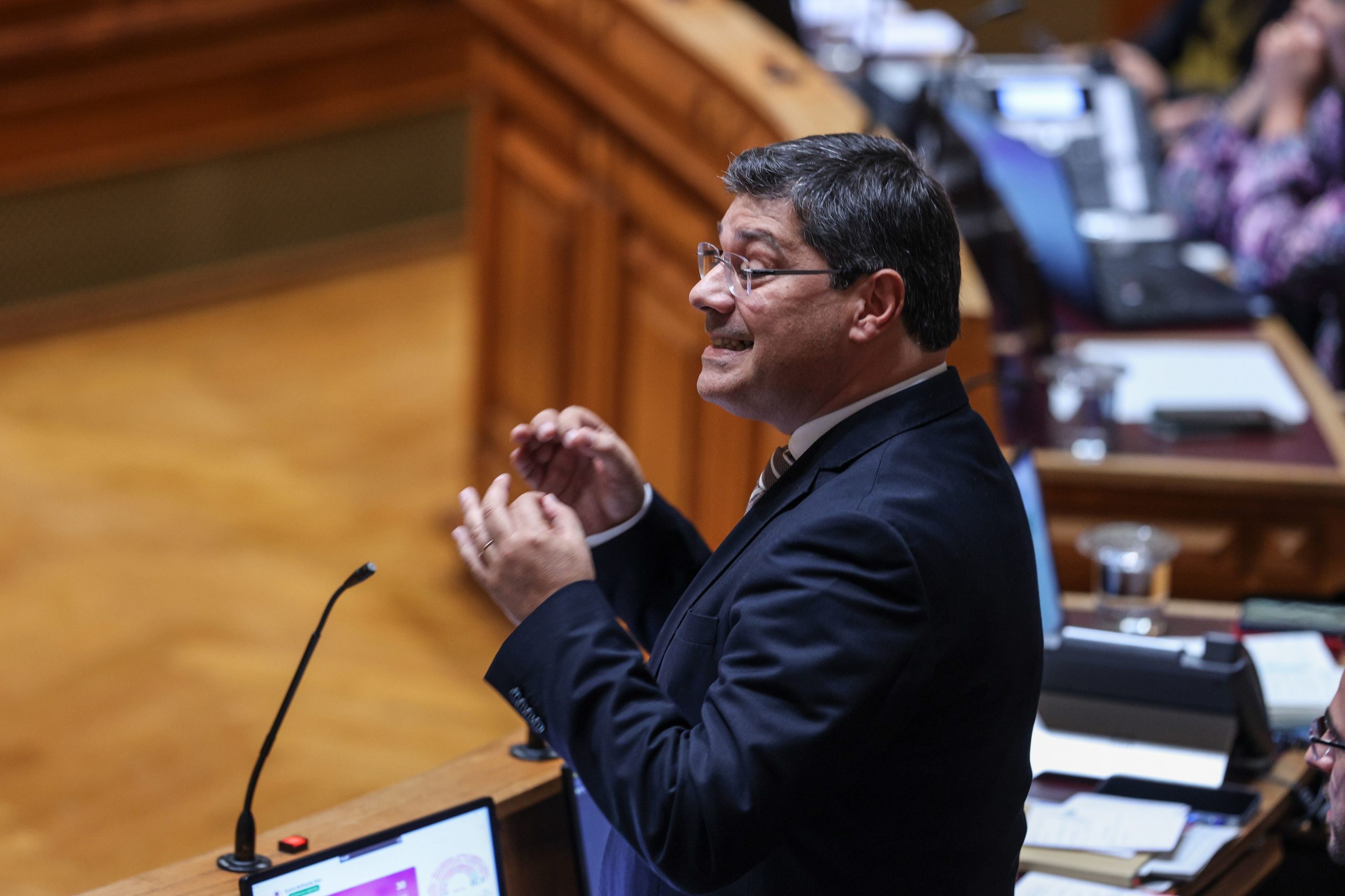 PS diz que nunca foi contactado pelo PSD sobre presidente da Assembleia e destaca que Assis “ganhou duas vezes”