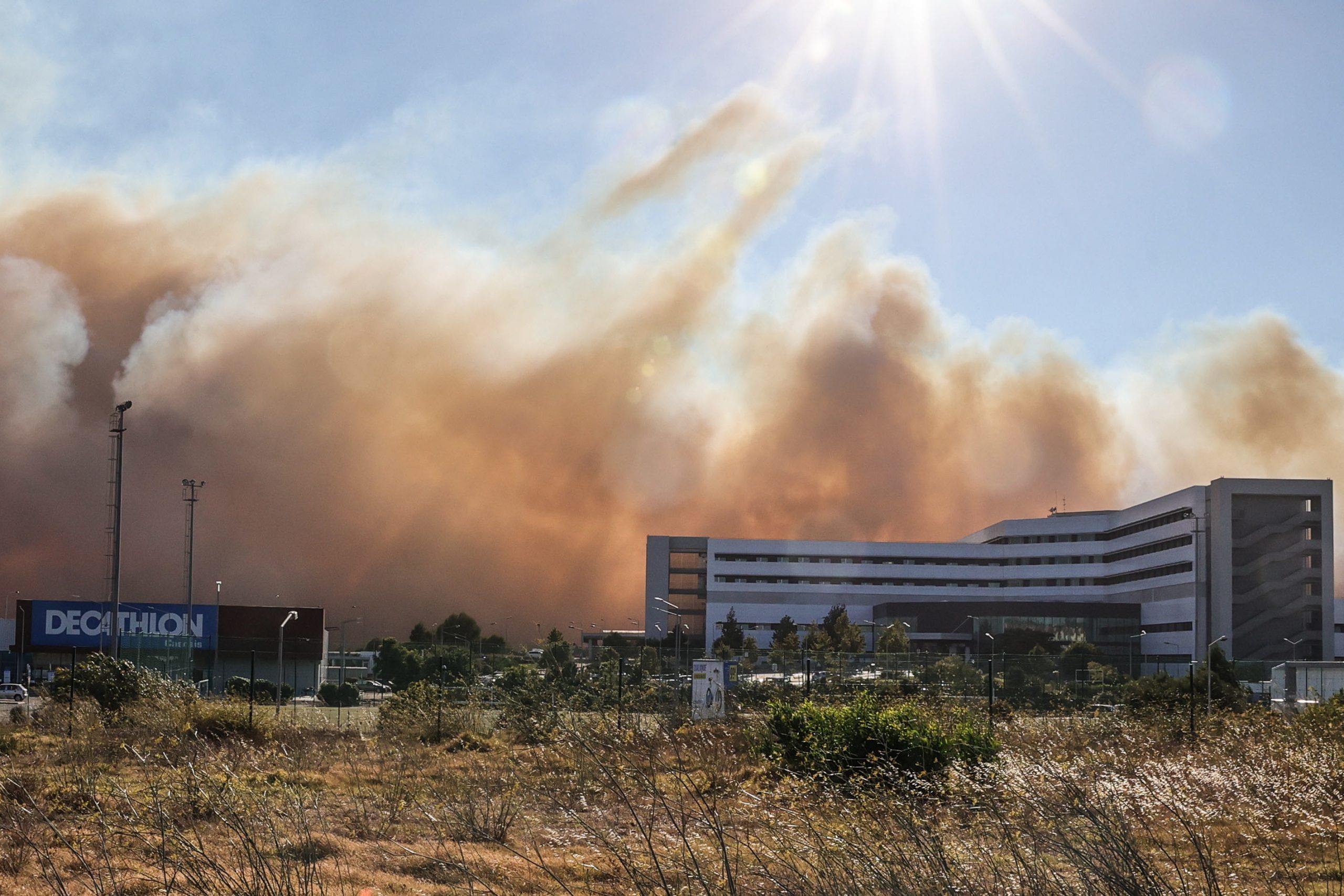 Circulação retomada na A5, incêndio de Cascais dominado