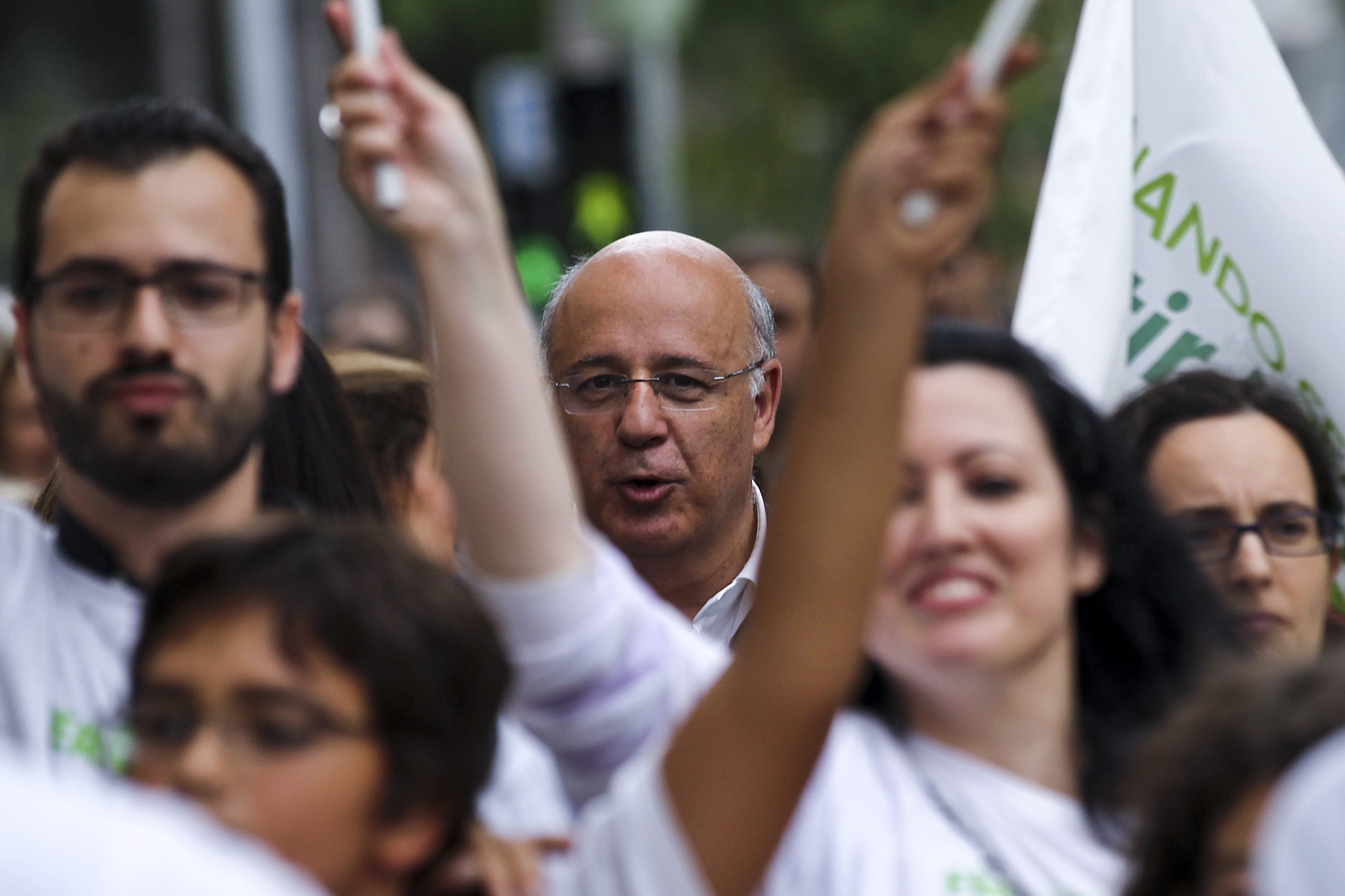Fernando Seara absolvido de crimes de prevaricação