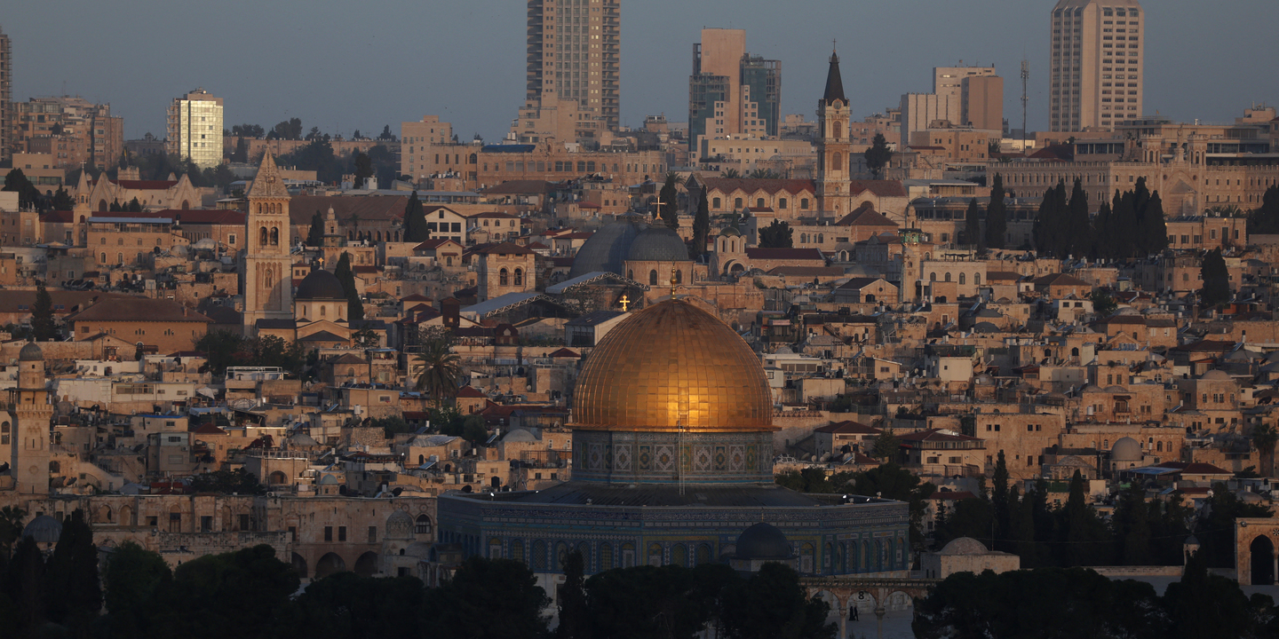 Tiroteio em Jerusalém. Há pelo menos seis vítimas mortais, uma delas espanhola