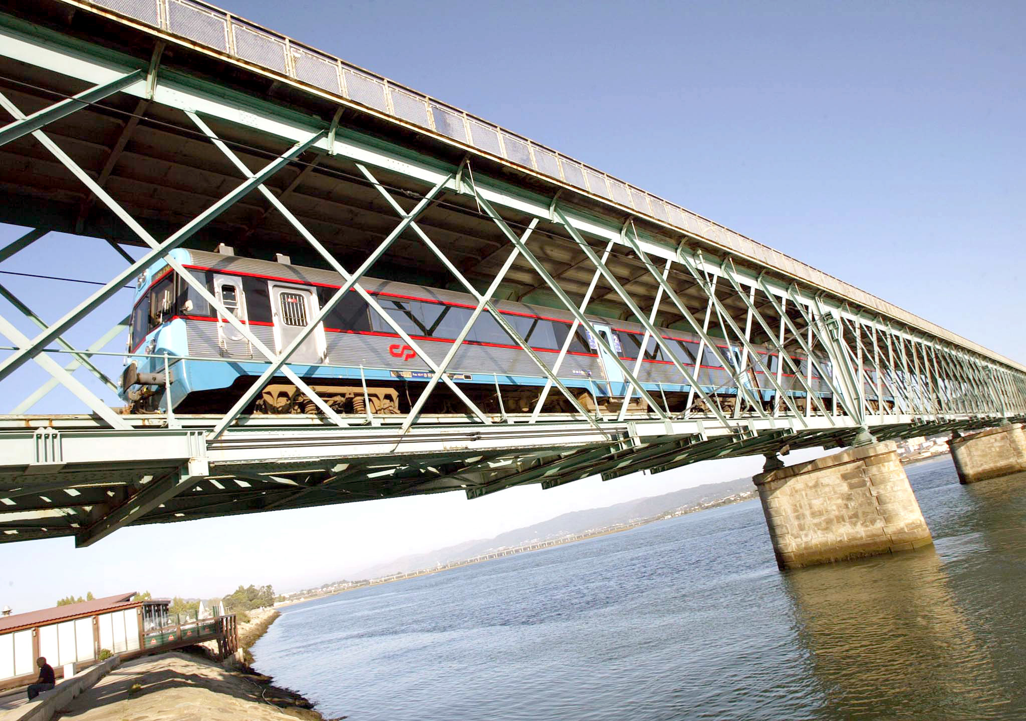 Proposta classificação da ponte Eiffel de Viana do Castelo como monumento nacional