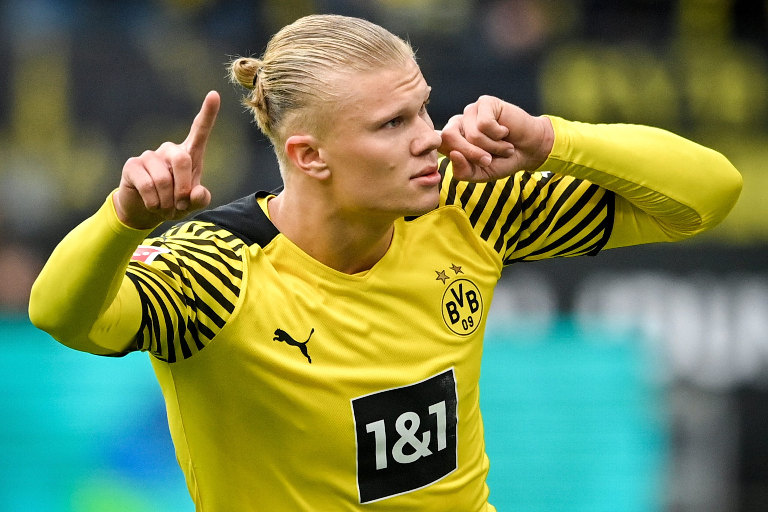 Haaland tem lesão na anca e volta a desfalcar Borussia Dortmund durante “algumas semanas”