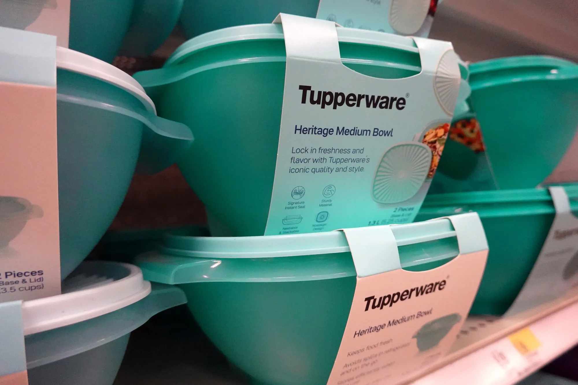 Preservou a nossa comida, mas não as suas contas. Tupperware vai declarar falência
