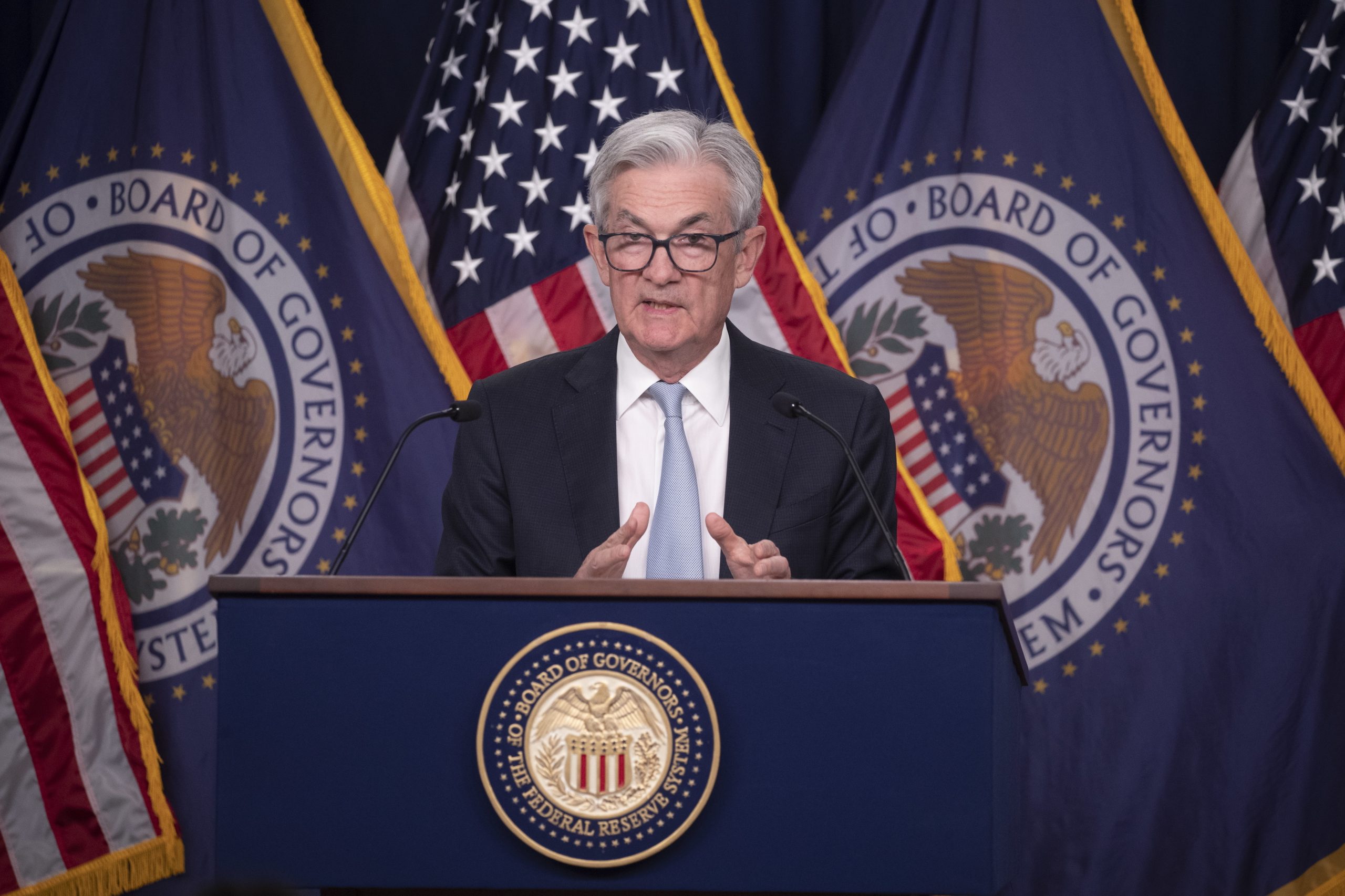Powell diz que ninguém sabe se haverá ou não uma recessão