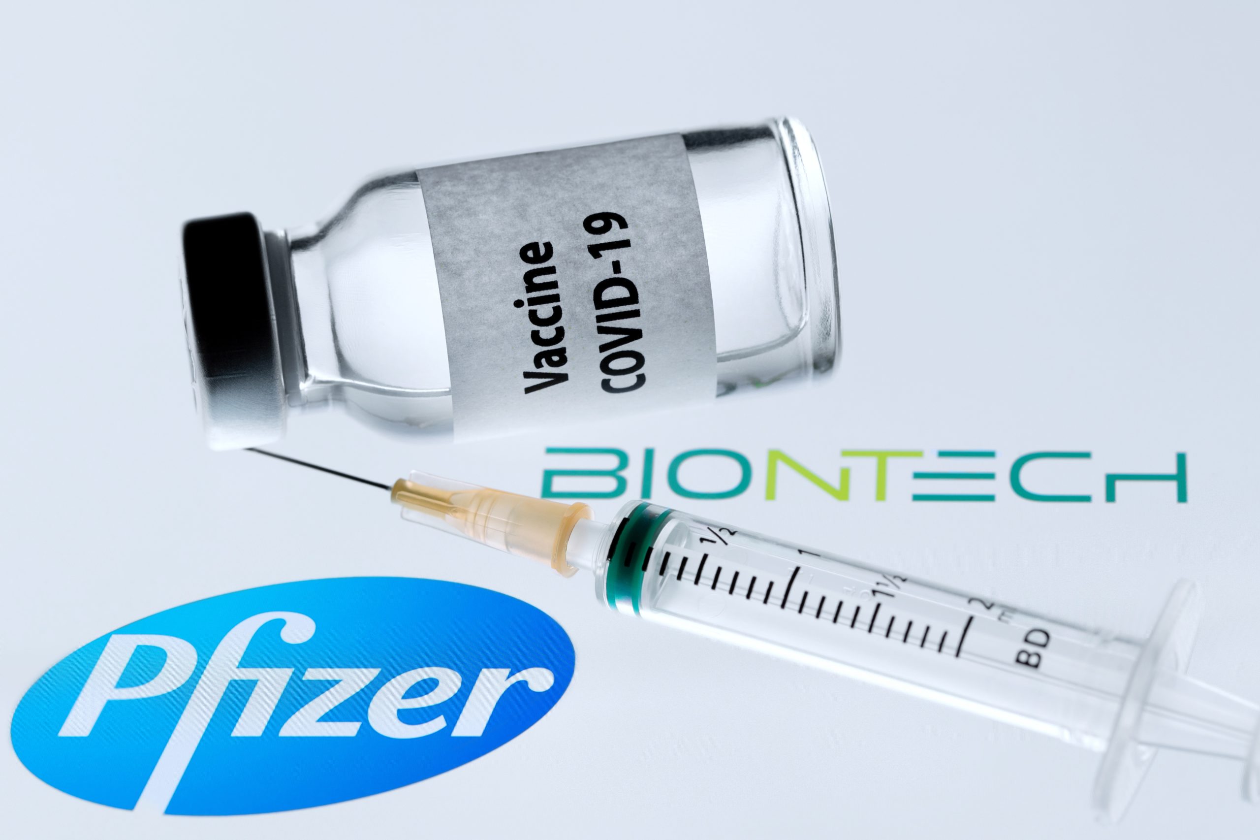 Canadá aprova vacina da Pfizer-BioNtech contra a covid-19
