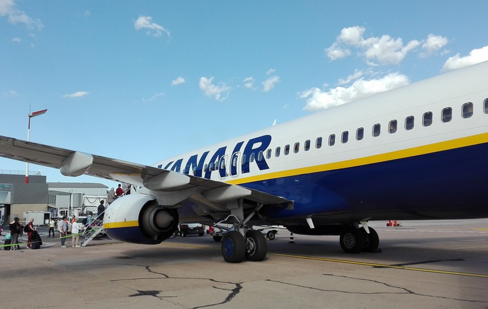 Sindicato quer Governo a mediar reunião com empresas que contratam para Ryanair