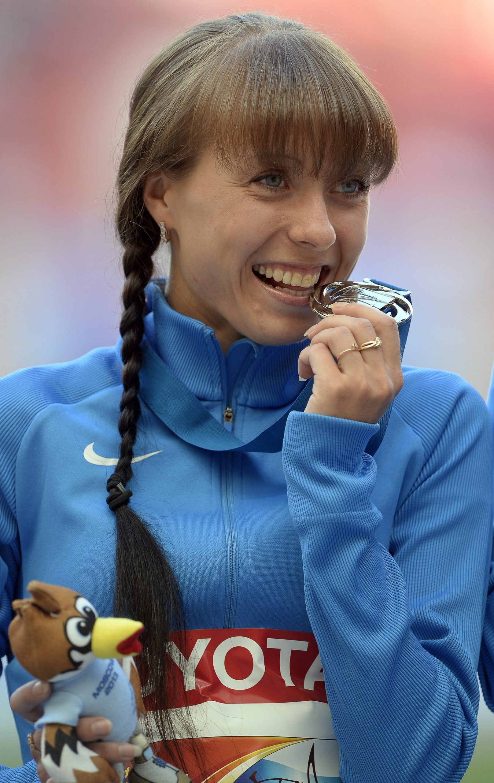 TAS retira medalhas a ex-marchadora russa por violar normas de doping