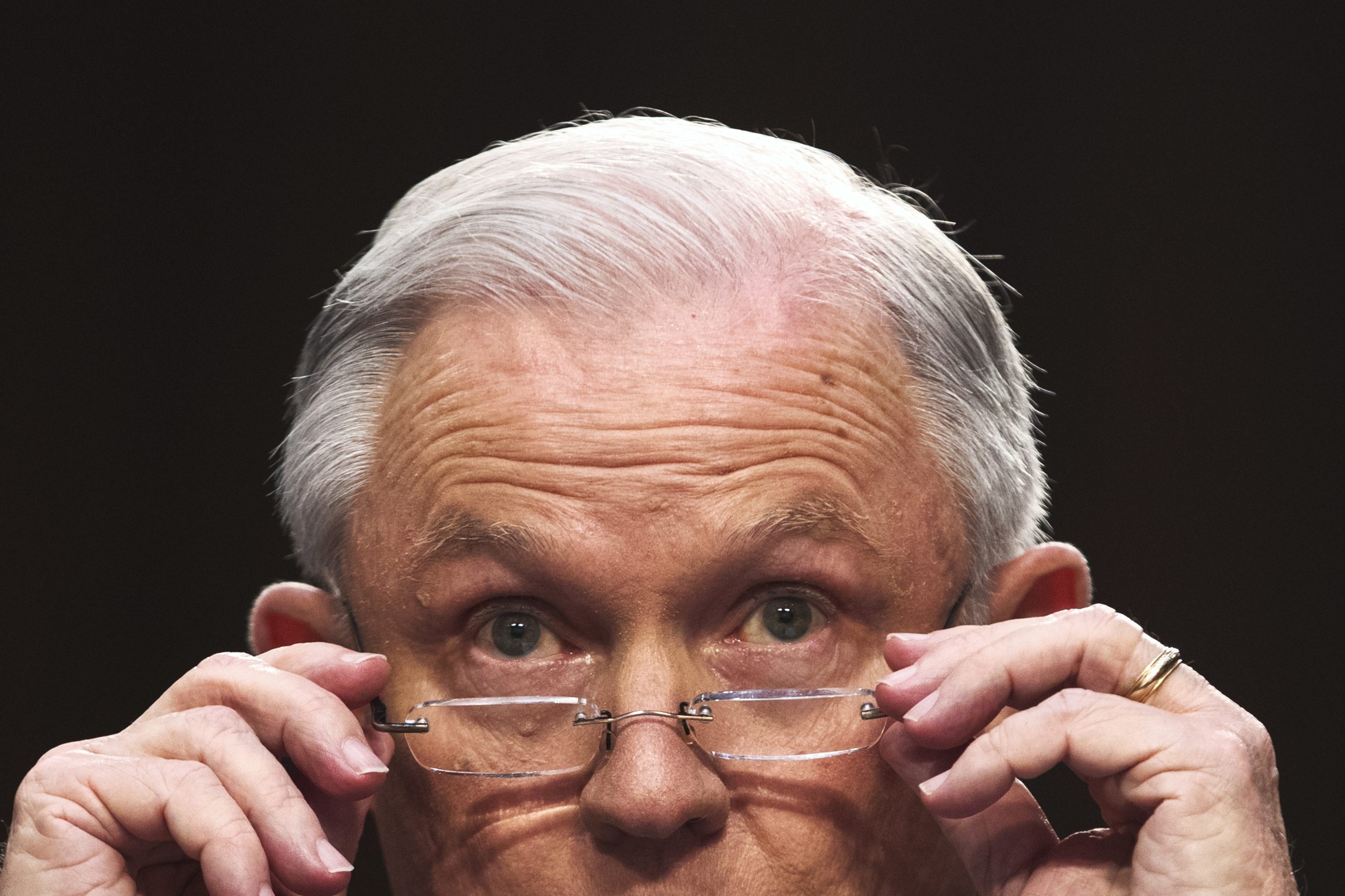 O que representa o despedimento de Jeff Sessions